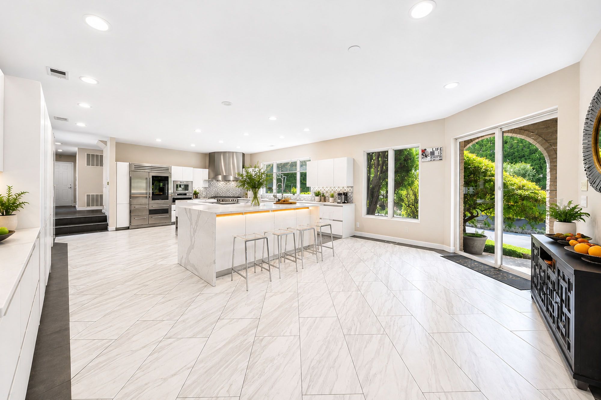  14 E Hill Court, Cresskill, NJ, 07626 - 物件實景