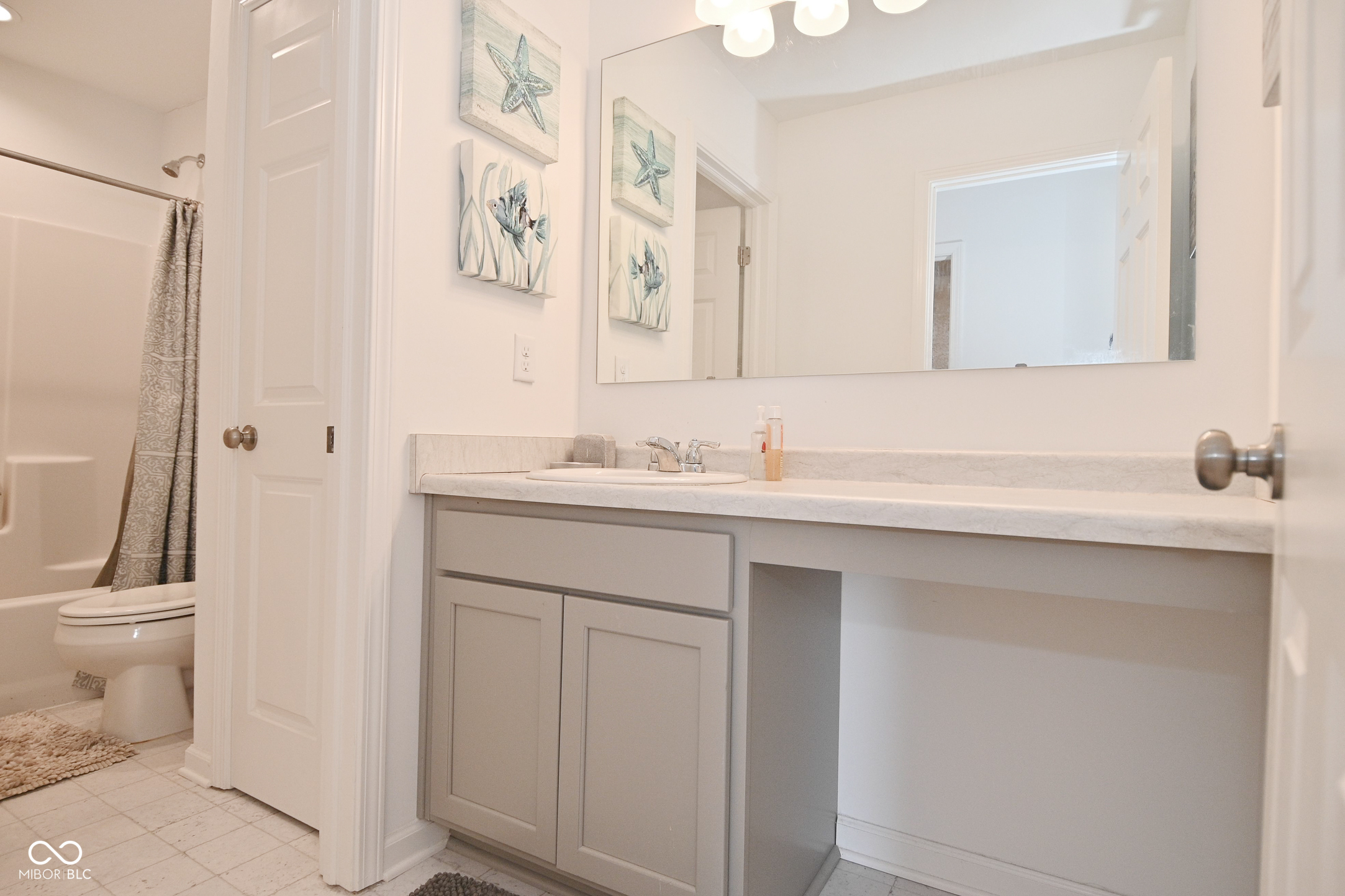 Bargersville, Indiana, 46106, United States, 4 Bedrooms Bedrooms, ,3 BathroomsBathrooms,Residential,For Sale,1980669