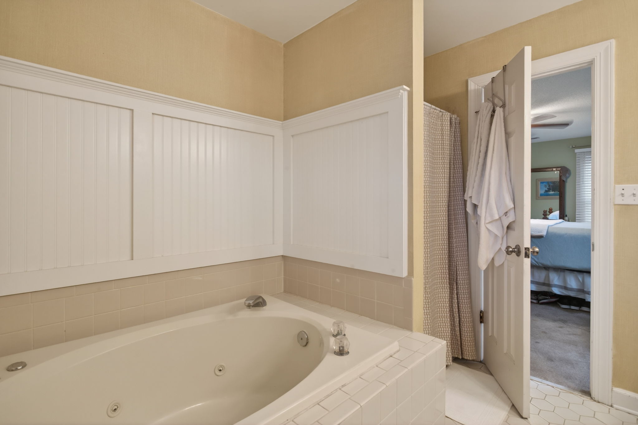 Chesapeake, Virginia, 23320, United States, 4 Bedrooms Bedrooms, ,3 BathroomsBathrooms,Residential,For Sale,2005539