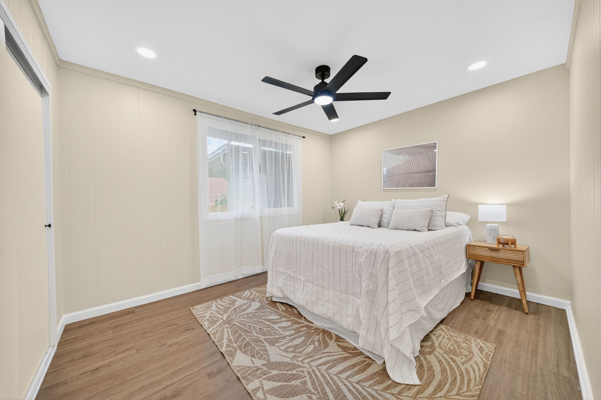 Honolulu, Hawaii, 96818, United States, 4 Bedrooms Bedrooms, ,4 BathroomsBathrooms,Residential,For Sale,2007893