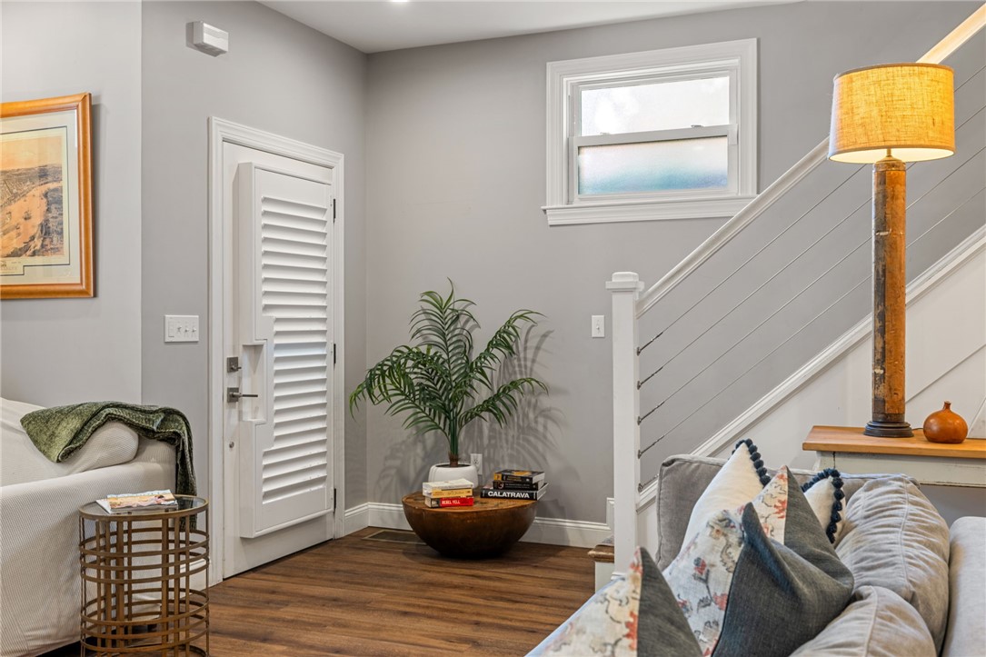 East Liberty, Pennsylvania, 15206, United States, 4 Bedrooms Bedrooms, ,4 BathroomsBathrooms,Residential,For Sale,1950996