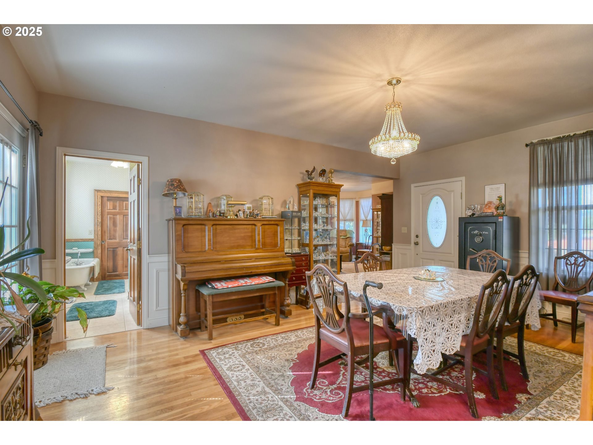 Athena, Oregon, 97813, United States, 3 Bedrooms Bedrooms, ,2 BathroomsBathrooms,Residential,For Sale,1961034