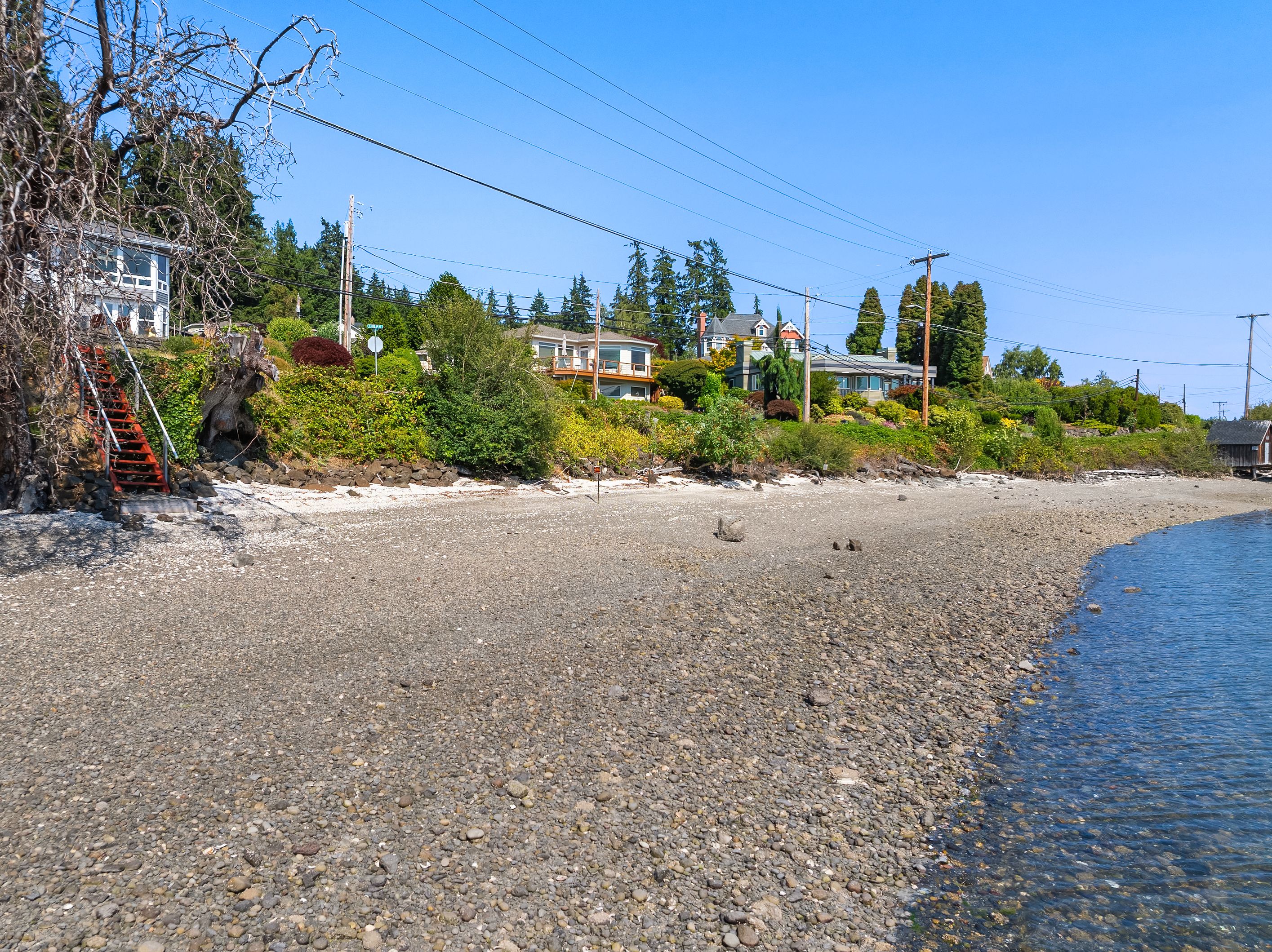  1020 NE Holm Ct, Poulsbo, WA 98370 - 物件實景