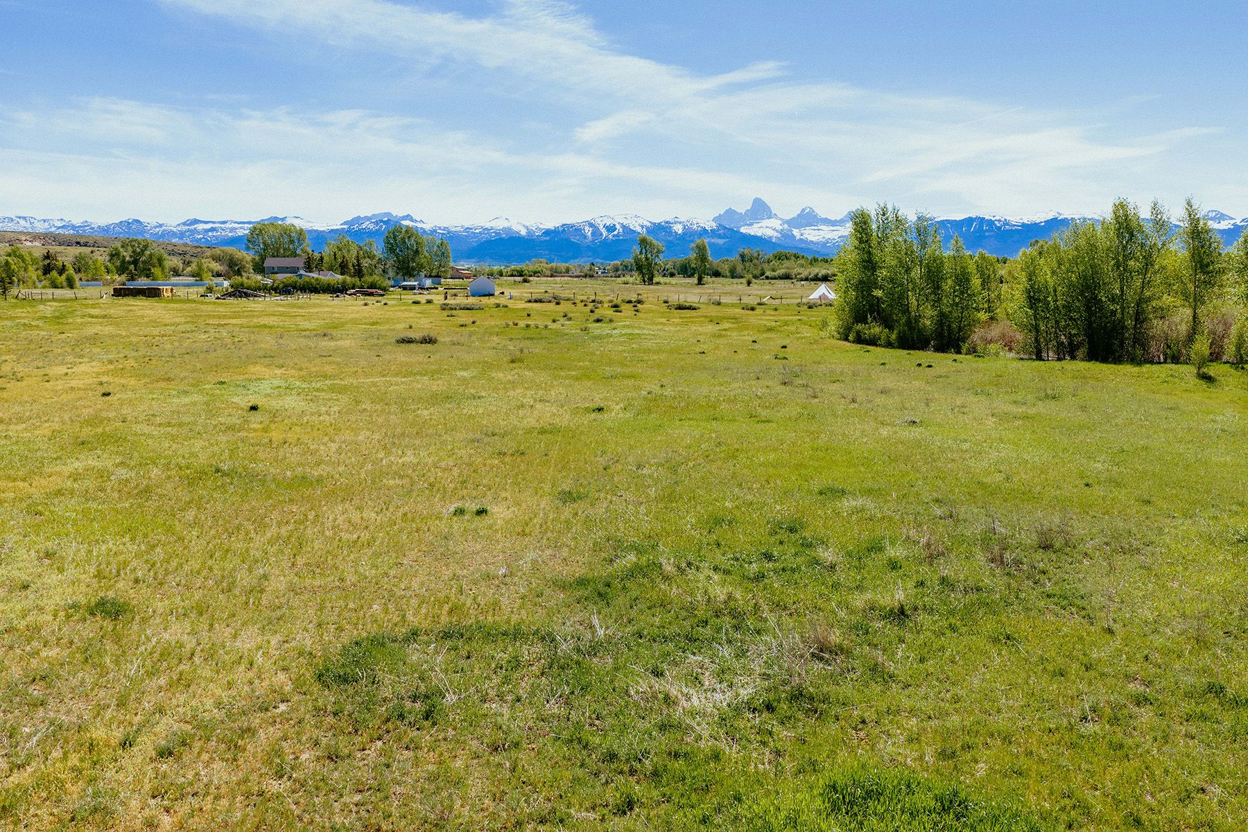 Commercial-Zoned Land - 物件實景