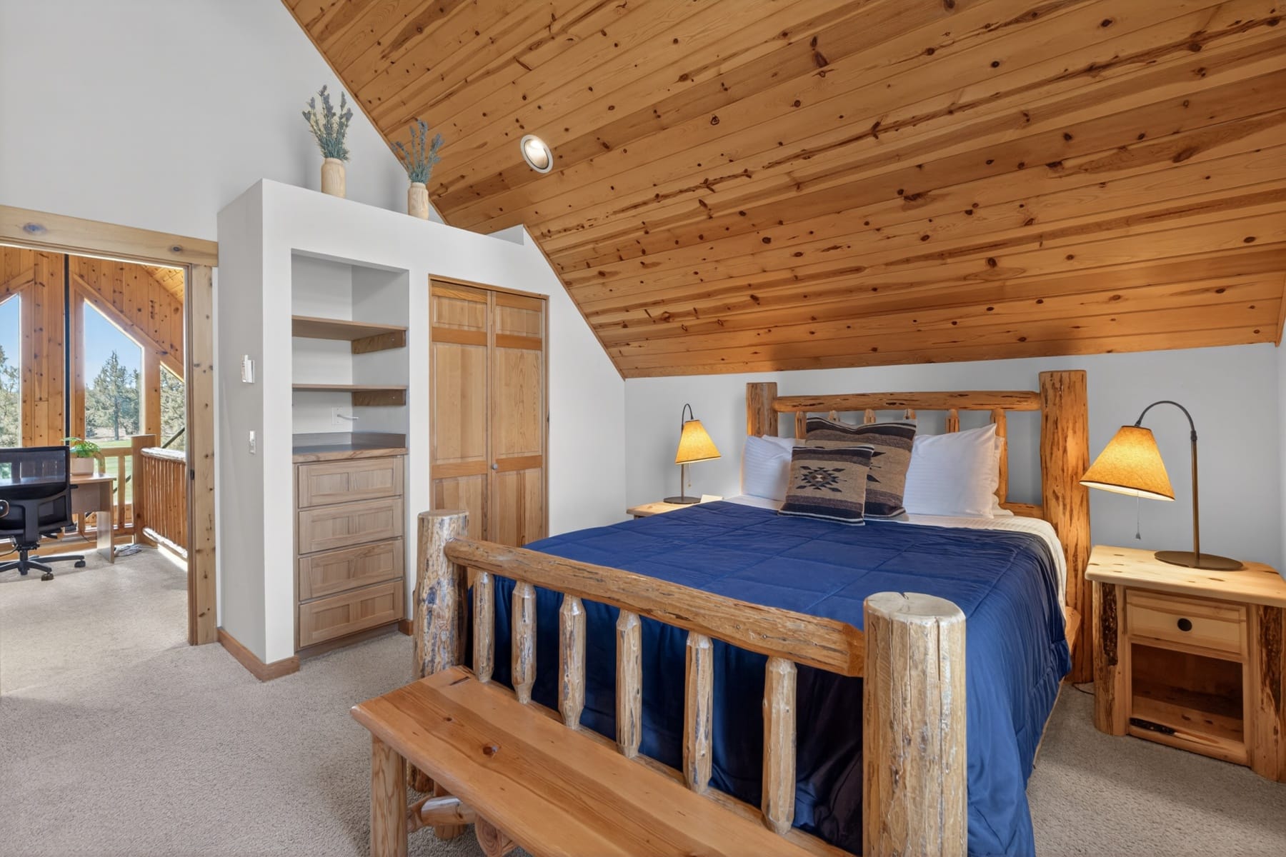  8778 Cliff Swallow Drive Redmond, OR 97756 - 物件實景