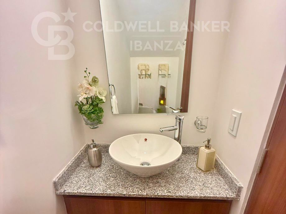 Atizapán de Zaragoza, Estado de méxico, 52989, Mexico, 3 Bedrooms Bedrooms, ,2 BathroomsBathrooms,Residential,For Sale,1924693