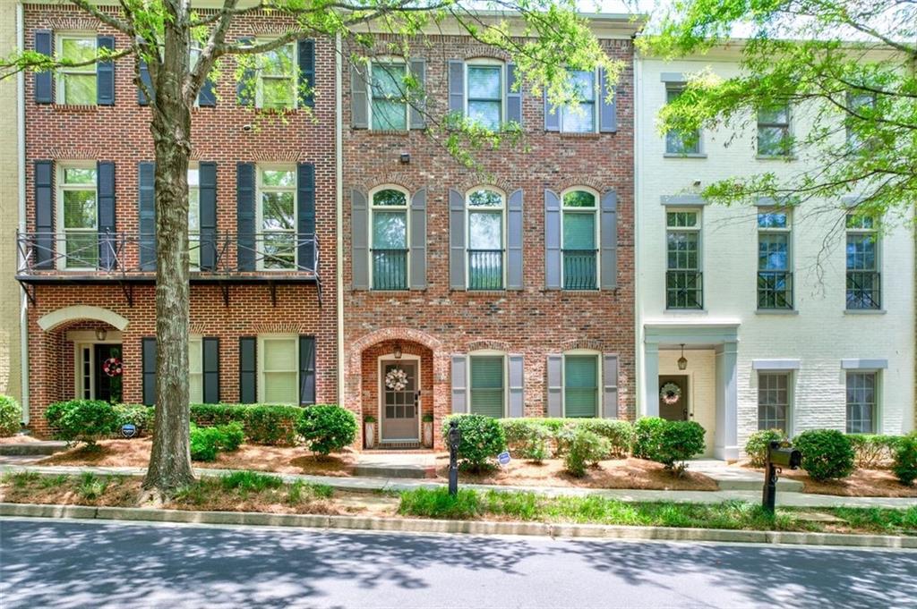 Roswell, Georgia, 30076, United States, 4 Bedrooms Bedrooms, ,4 BathroomsBathrooms,Residential,For Sale,1917111