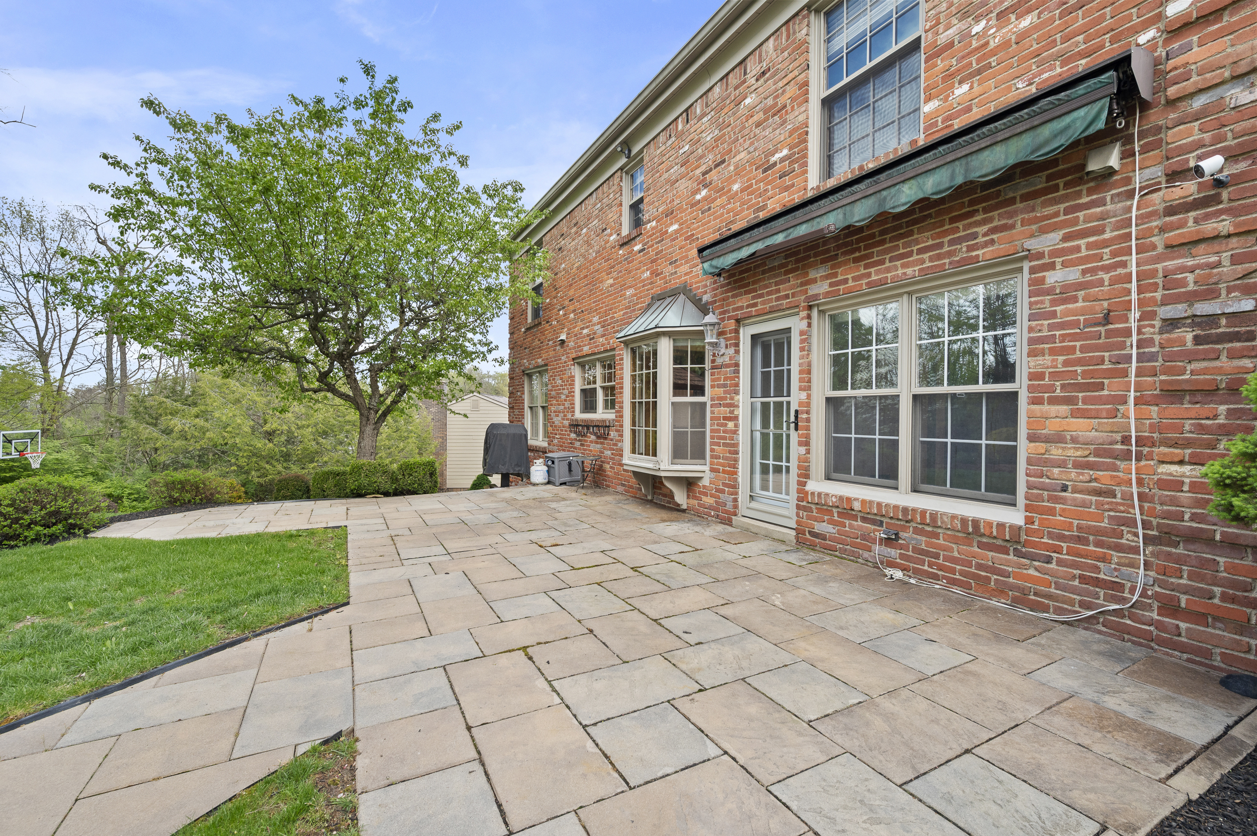  6663 Chapel Drive, Bethel Park, PA 15102 - 物件實景