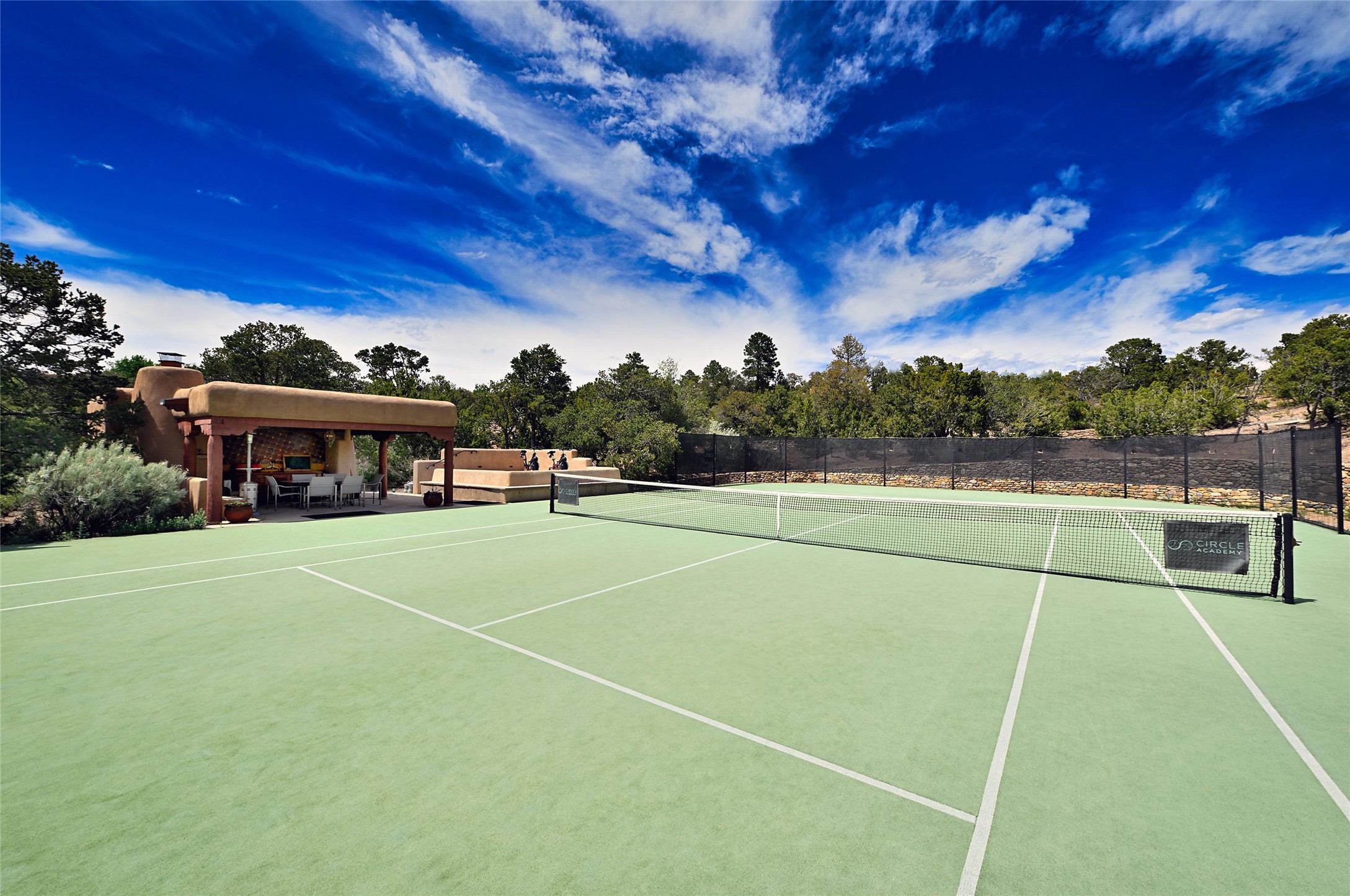  196 Circle Drive - 物件實景