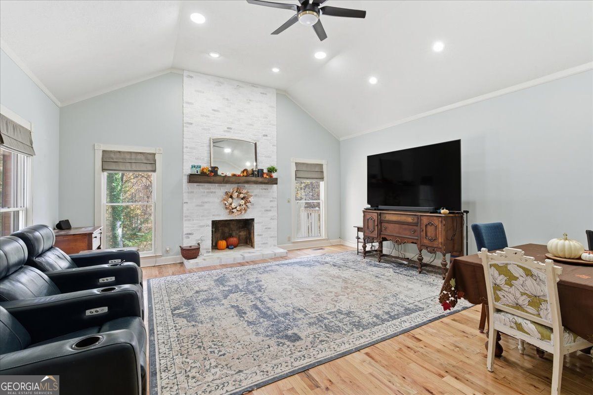 Douglasville, Georgia, 30135, United States, 5 Bedrooms Bedrooms, ,3 BathroomsBathrooms,Residential,For Sale,1988782