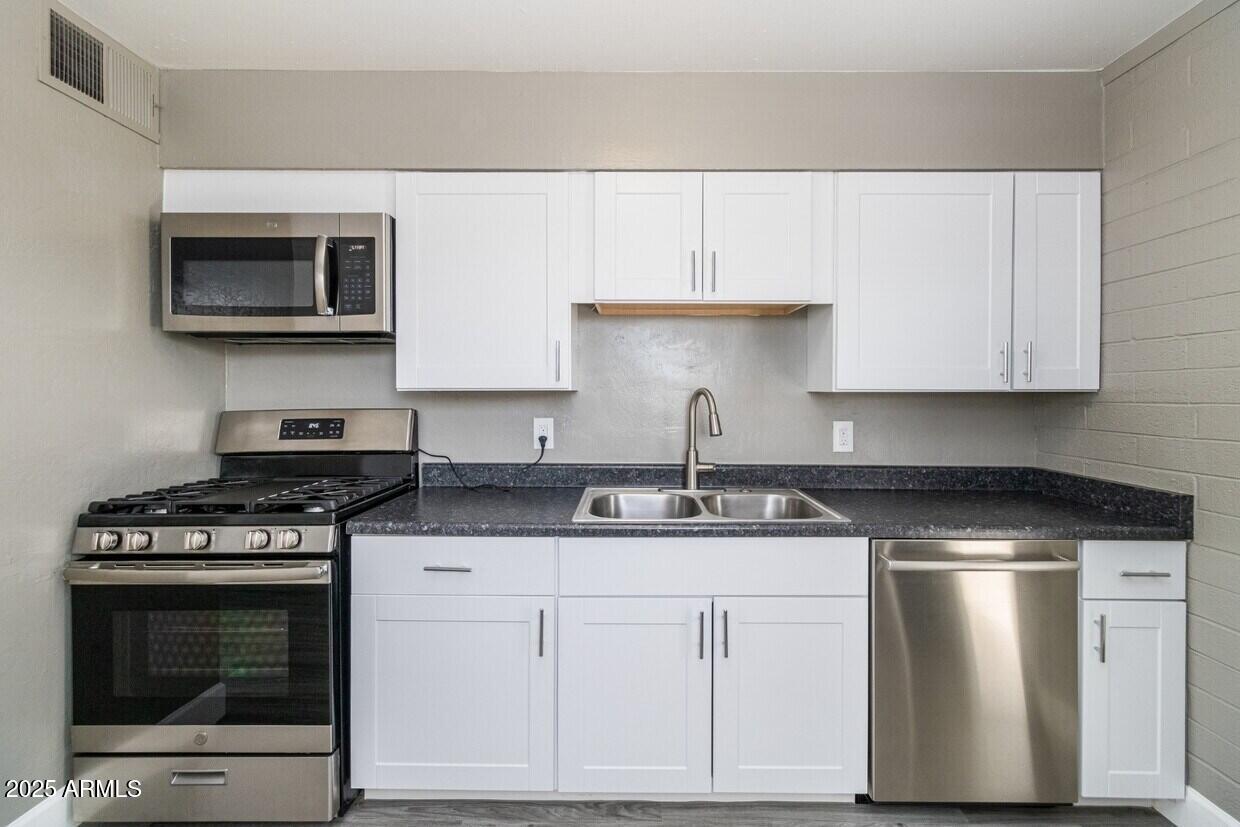 Phoenix, Arizona, 85021, United States, ,Residential,For Sale,1998189