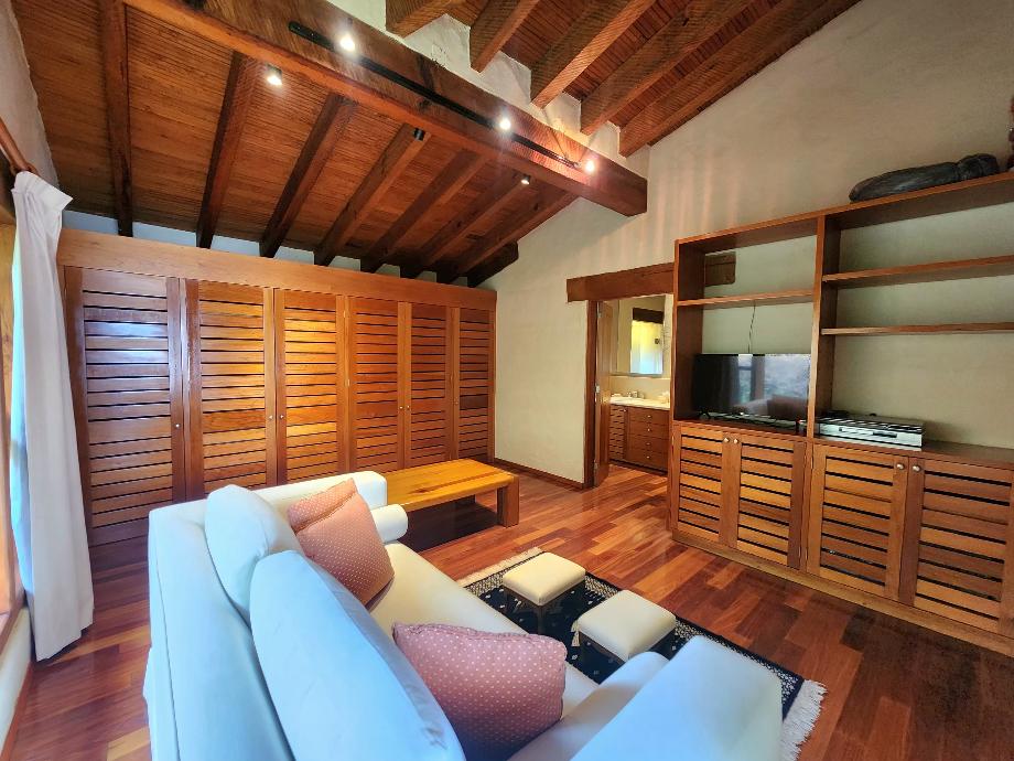 Valle de Bravo, Estado de méxico, 51200, Mexico, 4 Bedrooms Bedrooms, ,4 BathroomsBathrooms,Residential,For Sale,1998438