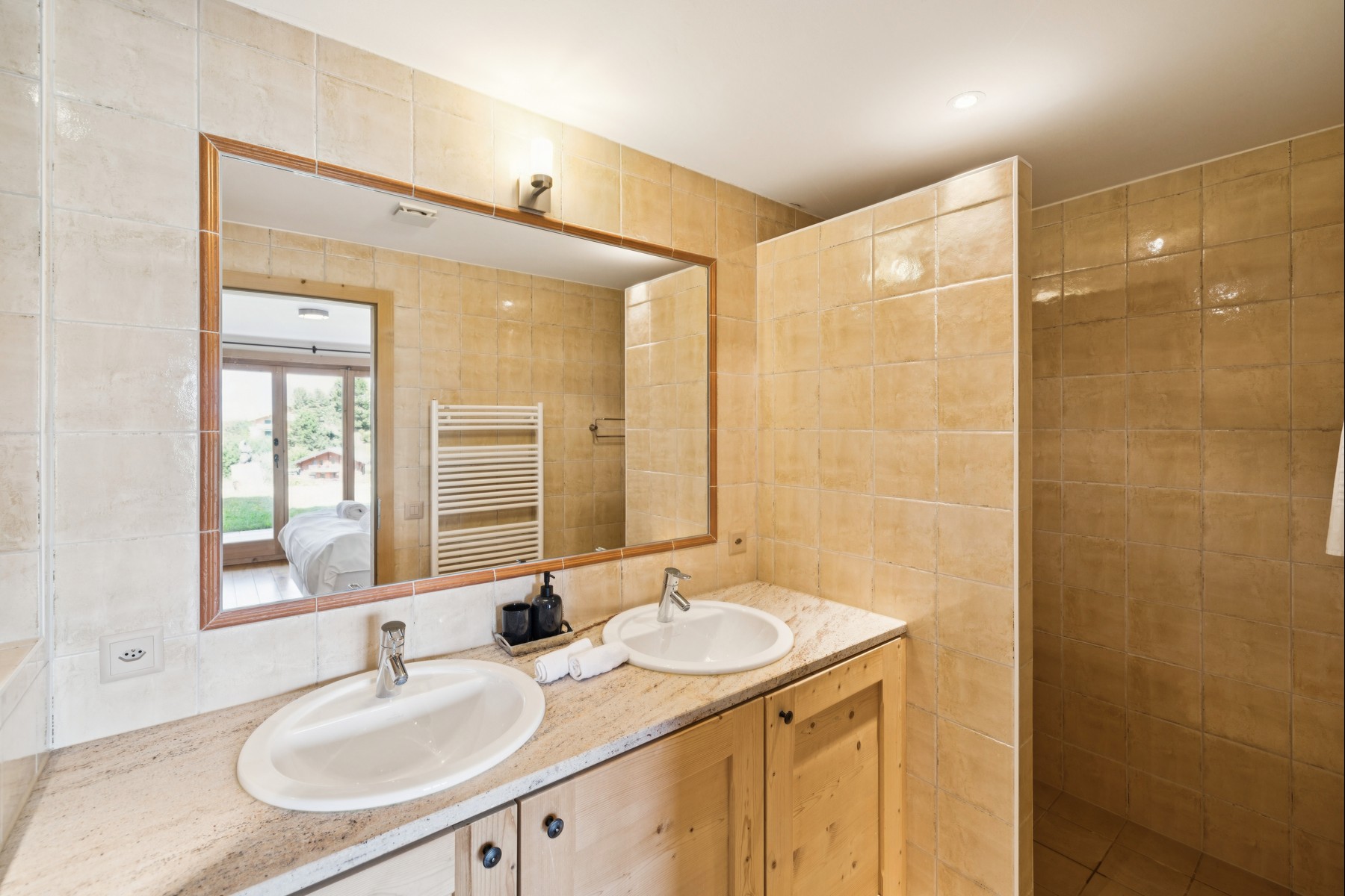  A very spacious detached chalet. - 物件實景