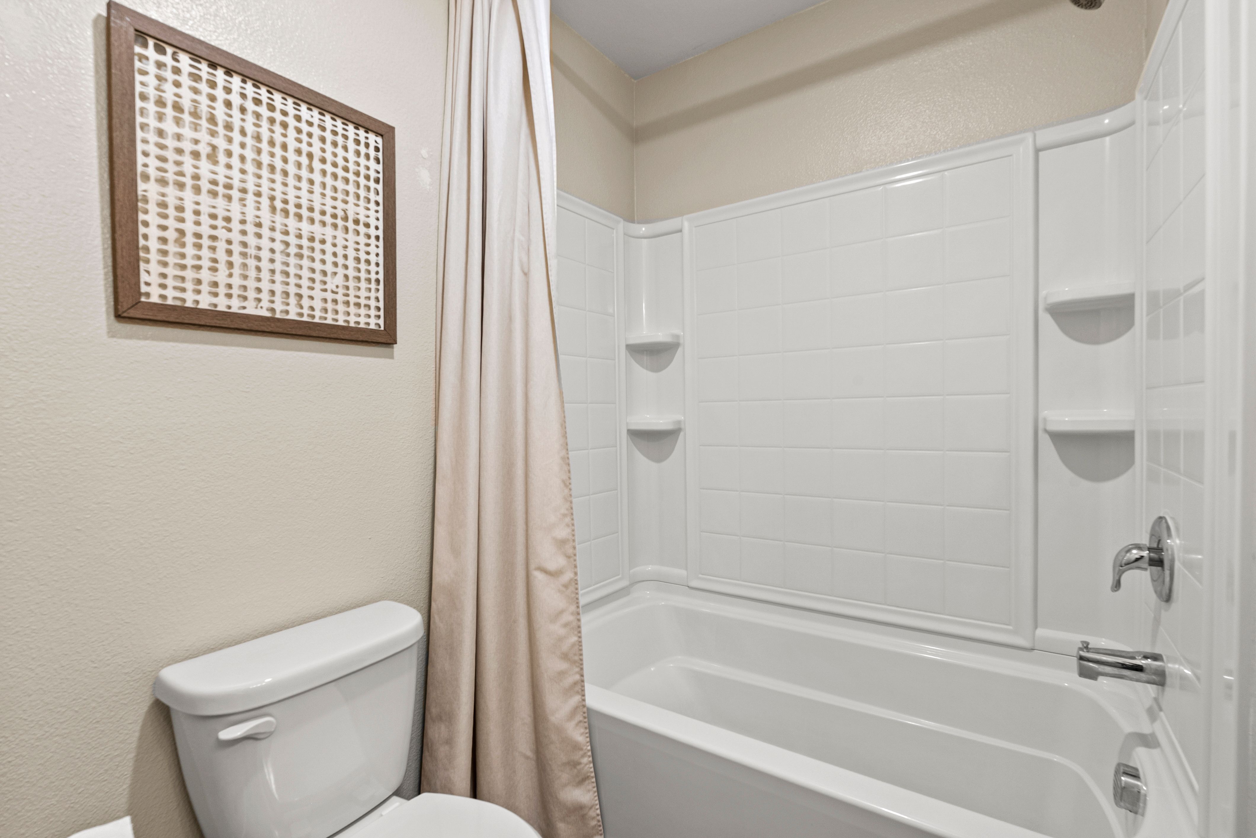  4388 Silver Cedar Lane, Sacramento, CA 95834 - 物件實景