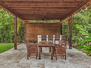 Plantation, Florida, 33325, United States, 5 Bedrooms Bedrooms, ,4 BathroomsBathrooms,Residential,For Sale,2005457