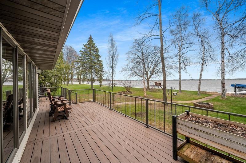 SHAWANO, Wisconsin, 54166, United States, 3 Bedrooms Bedrooms, ,2 BathroomsBathrooms,Residential,For Sale,1792978