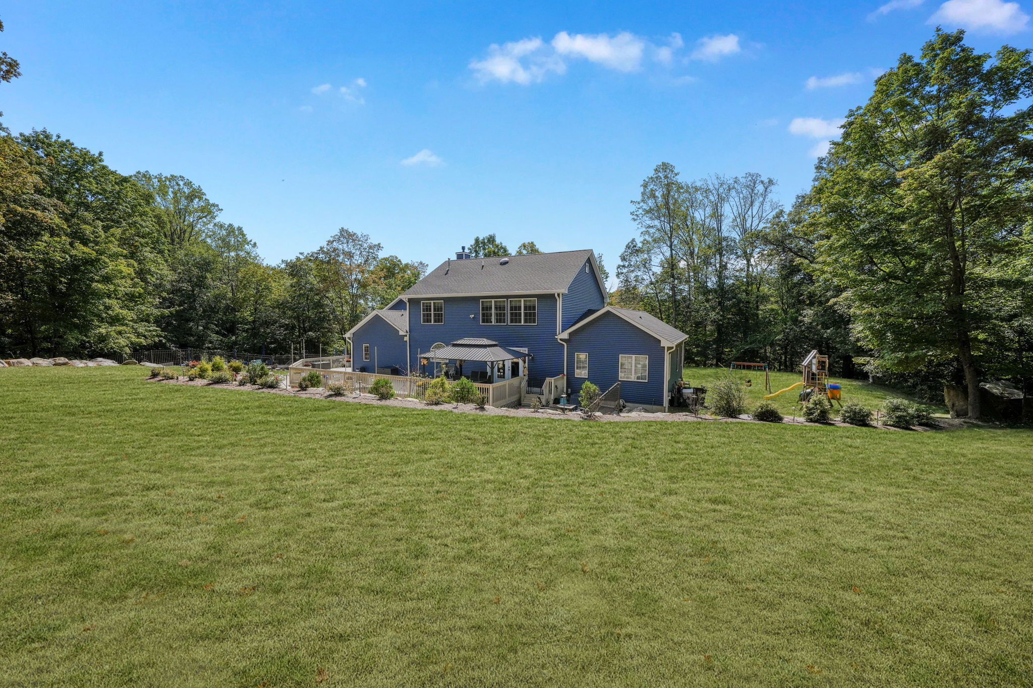 Montville, New Jersey, 07045, United States, 4 Bedrooms Bedrooms, ,4 BathroomsBathrooms,Residential,For Sale,1974923