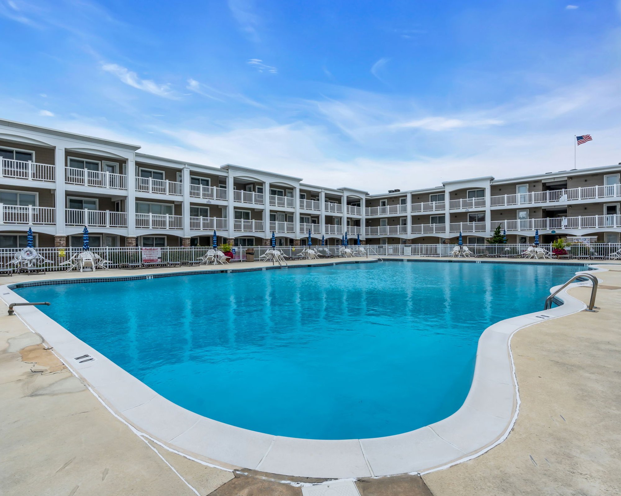 Premier Oceanfront Condominium - 物件實景