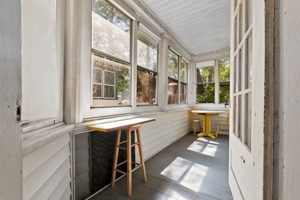 Lynn, Massachusetts, 01905, United States, 4 Bedrooms Bedrooms, ,2 BathroomsBathrooms,Residential,For Sale,1987655