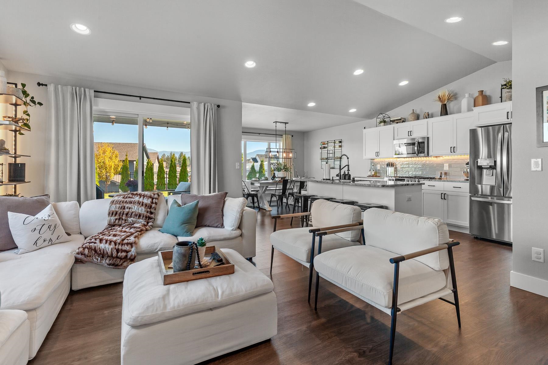 Greenacres, Washington, 99016, United States, 3 Bedrooms Bedrooms, ,2 BathroomsBathrooms,Residential,For Sale,1988561