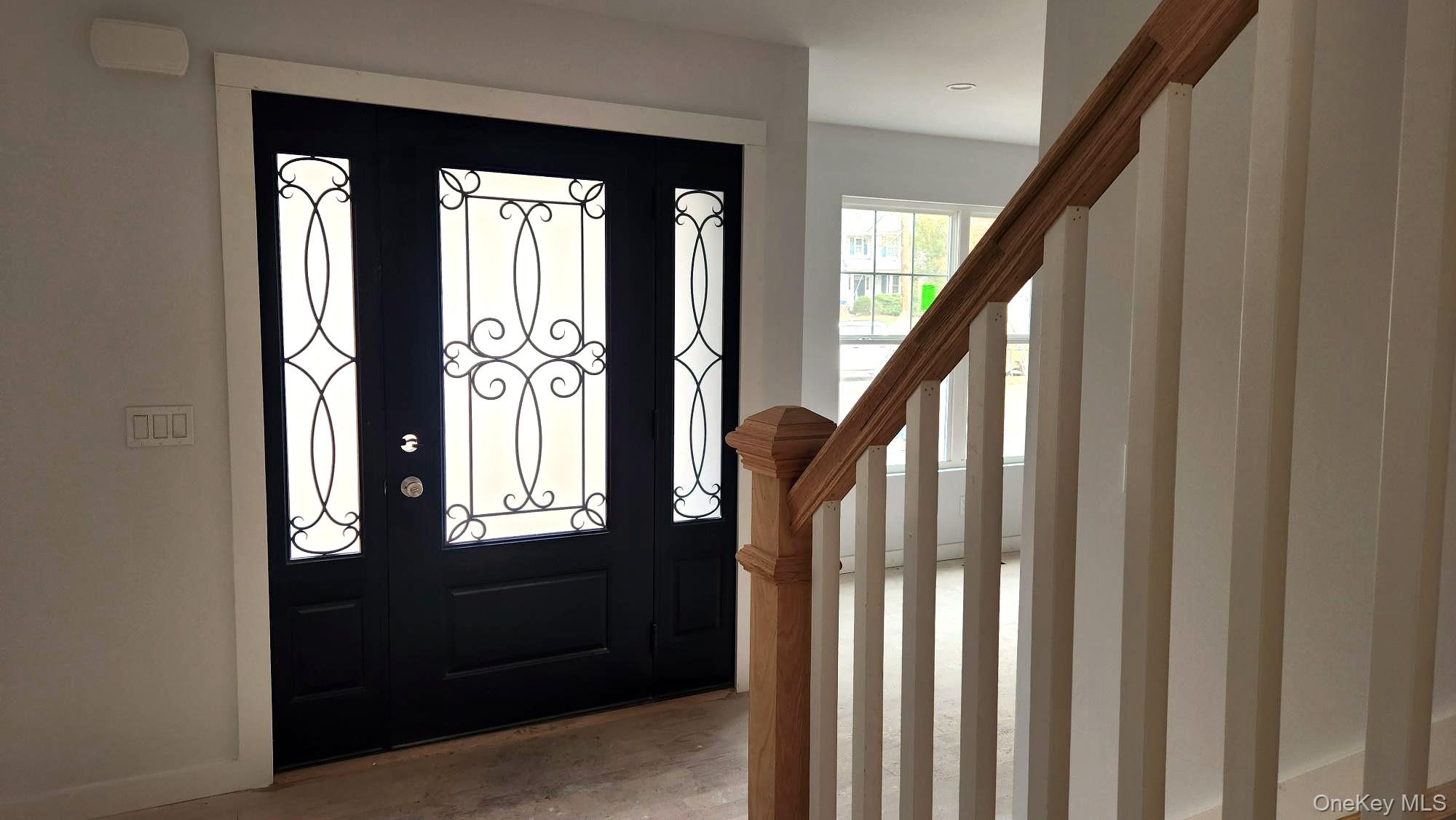 Shirley, New York, 11967, United States, 4 Bedrooms Bedrooms, ,3 BathroomsBathrooms,Residential,For Sale,1992019