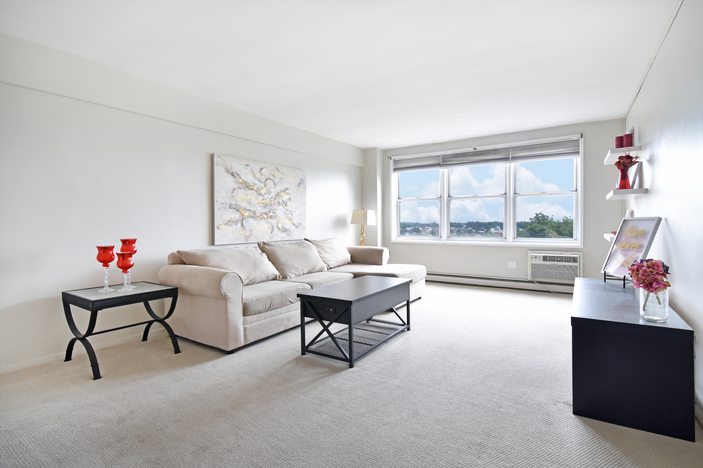  377 Westchester Avenue - 物件實景