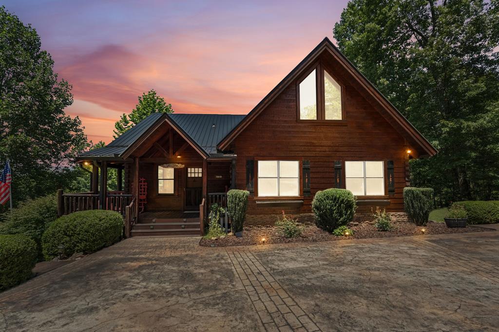 Morganton, Georgia, 30560, United States, 3 Bedrooms Bedrooms, ,3 BathroomsBathrooms,Residential,For Sale,1905378