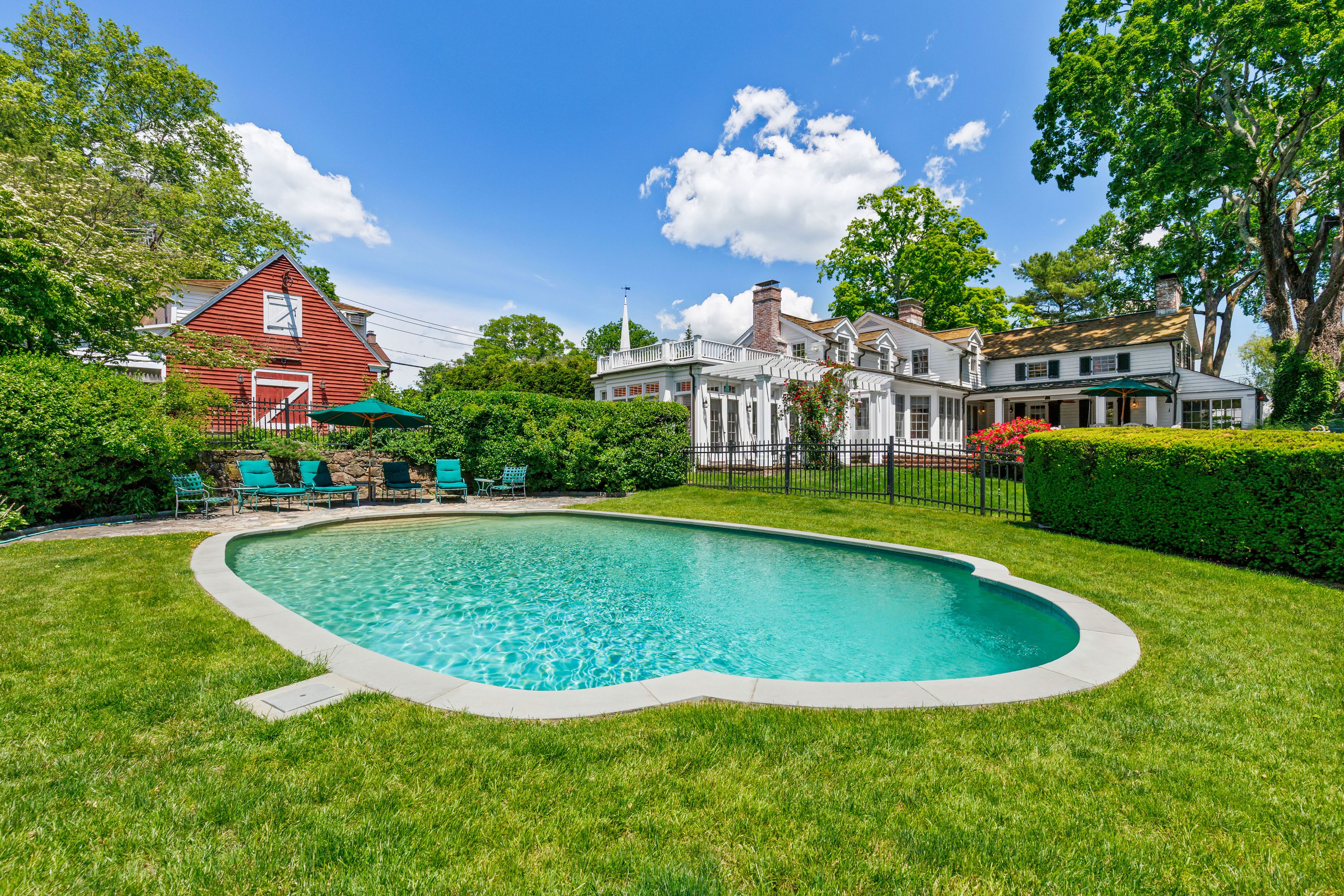  456 Round Hill Road - 物件實景