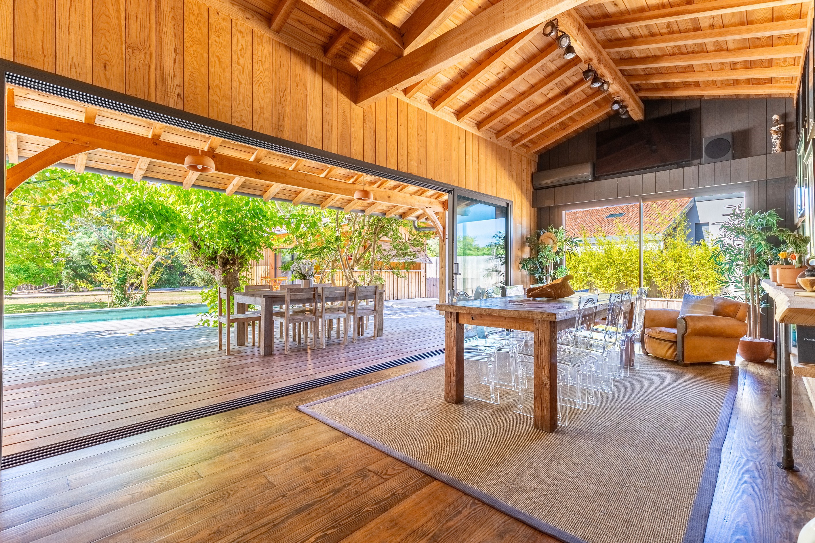  LA TESTE DE BUCH - SUBLIME WOODEN VILLA - SUPERB SWIMMING POOL - OUTBUILDING - … - 物件實景