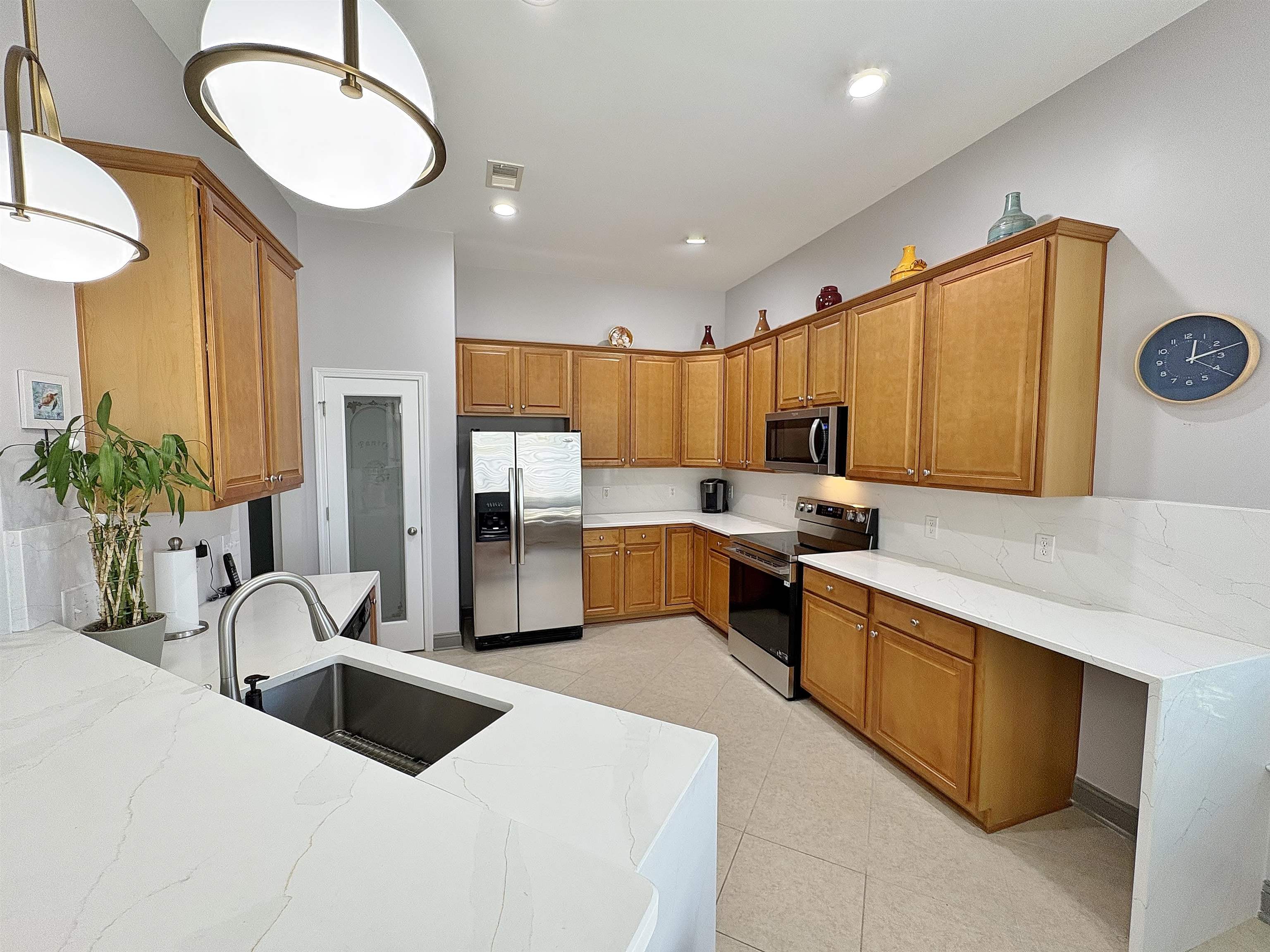 North Myrtle Beach, South Carolina, 29582, United States, 3 Bedrooms Bedrooms, ,2 BathroomsBathrooms,Residential,For Sale,2048673