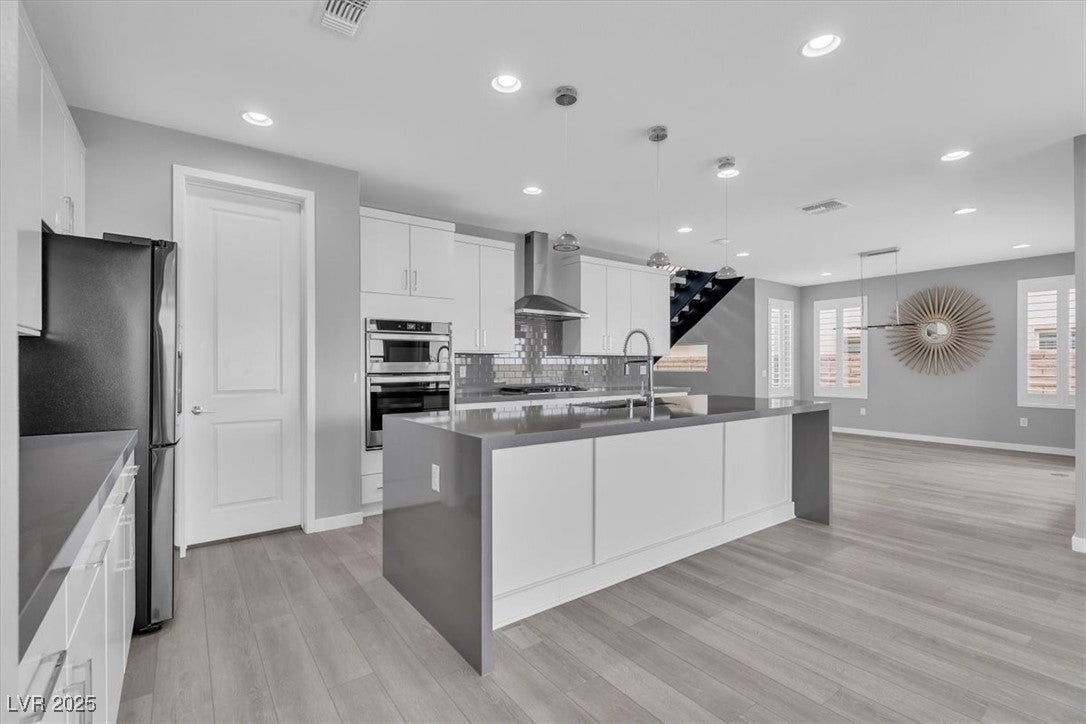 Las Vegas, Nevada, 89138, United States, 3 Bedrooms Bedrooms, ,3 BathroomsBathrooms,Residential,For Sale,1996741