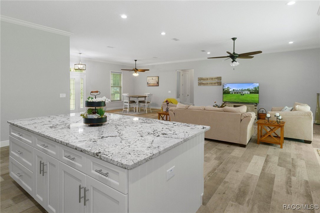 Beverly Hills, Florida, 34465, United States, 3 Bedrooms Bedrooms, ,2 BathroomsBathrooms,Residential,For Sale,1976467