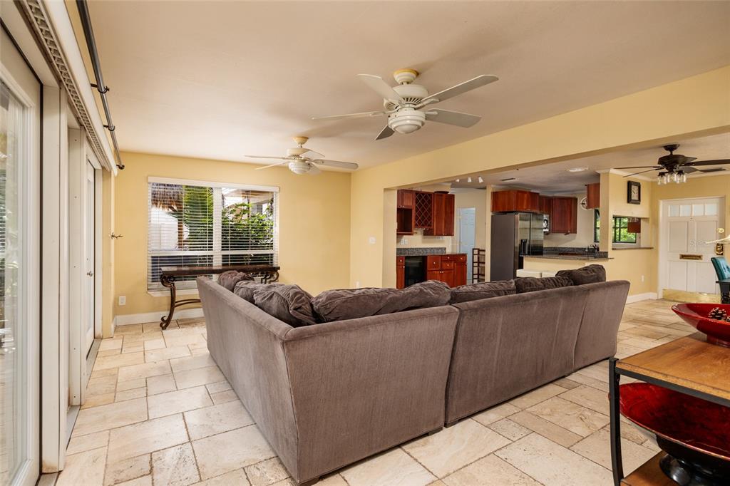 St Petersburg, Florida, 33702, United States, 3 Bedrooms Bedrooms, ,2 BathroomsBathrooms,Residential,For Sale,1993284