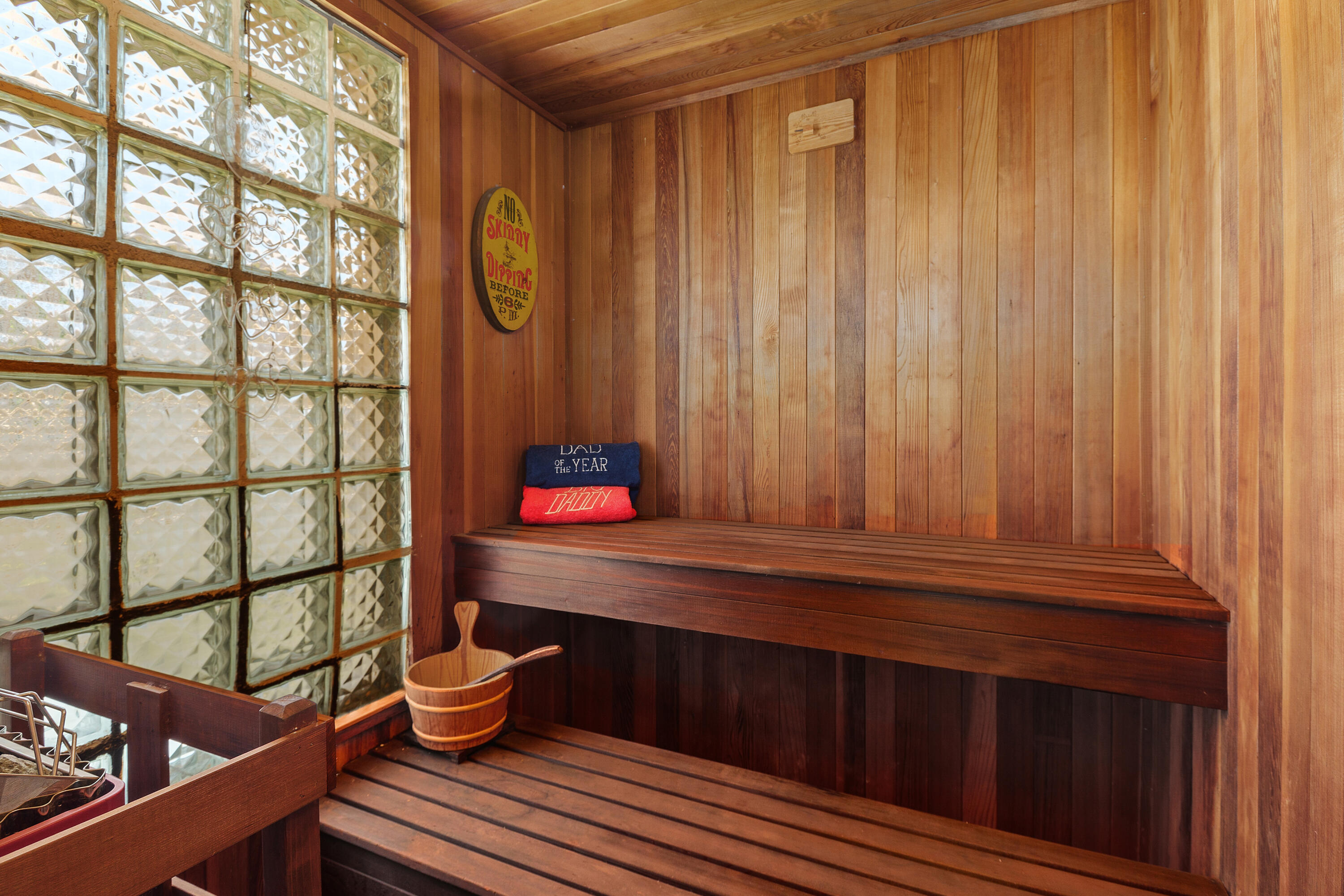 Palm Desert, California, 92211, United States, 4 Bedrooms Bedrooms, ,5 BathroomsBathrooms,Residential,For Sale,1857873