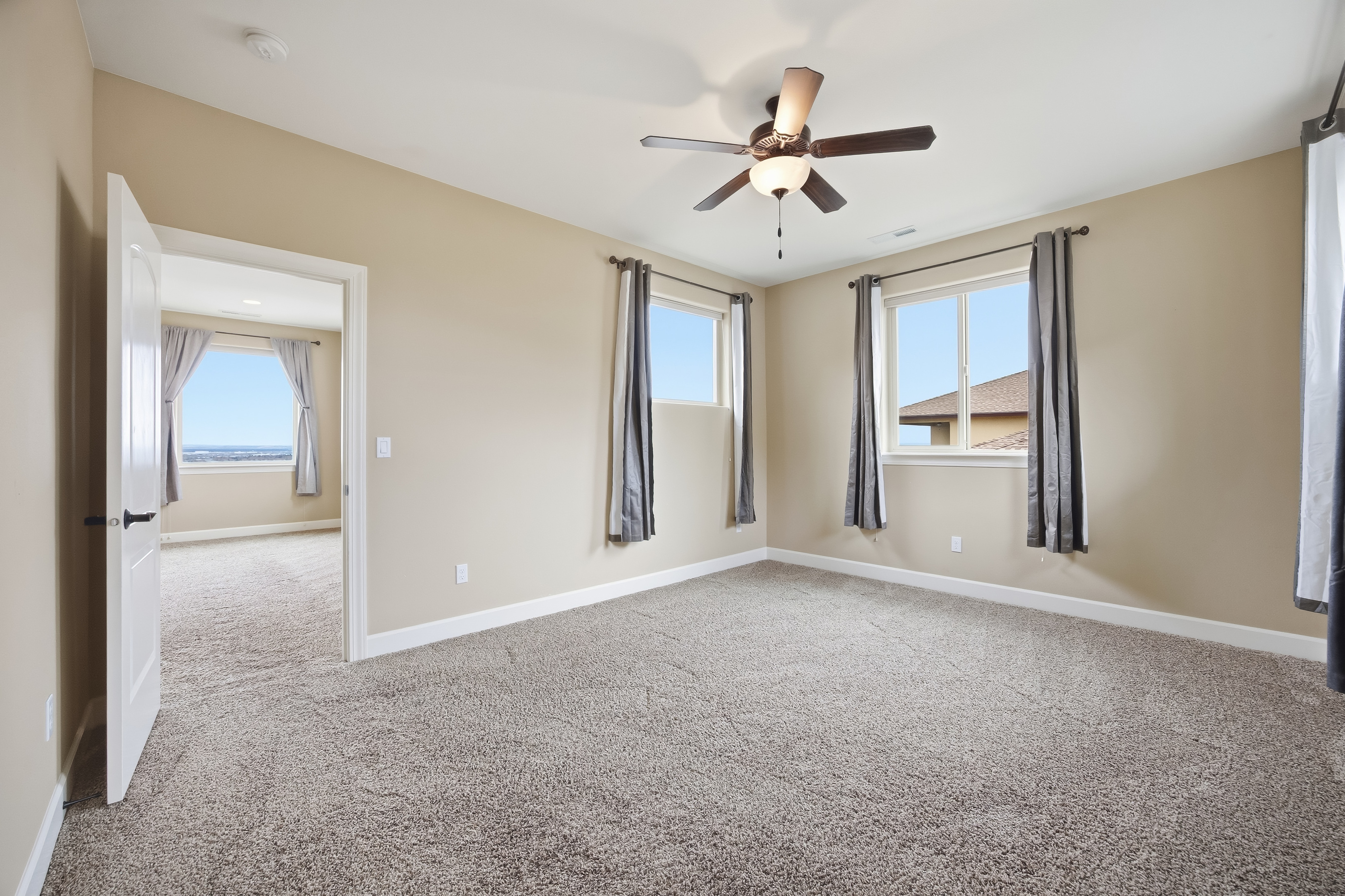  Luxury Living & Panoramic views - 物件實景