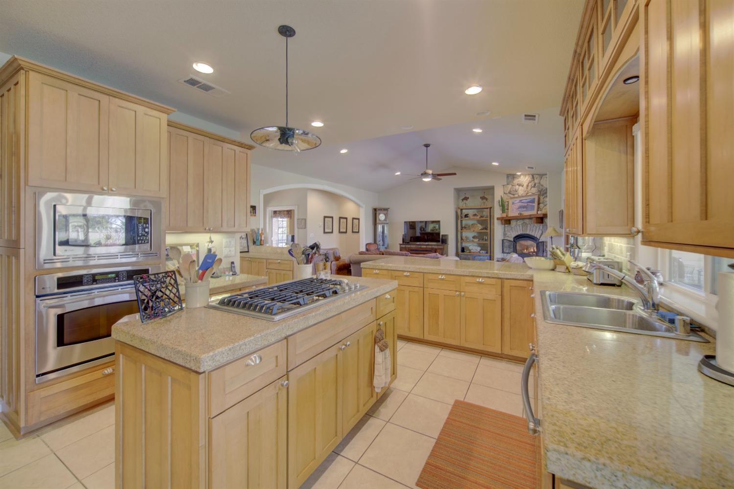 Auburn, California, 95603, United States, 3 Bedrooms Bedrooms, ,3 BathroomsBathrooms,Residential,For Sale,1976259