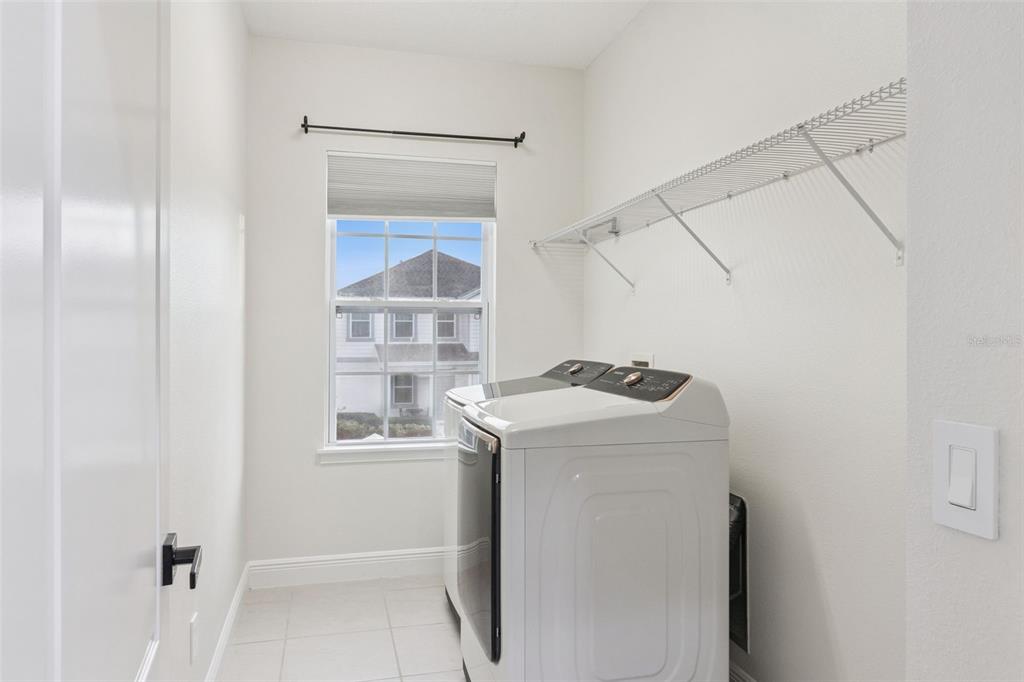 Winter Garden, Florida, 34787, United States, 4 Bedrooms Bedrooms, ,4 BathroomsBathrooms,Residential,For Sale,2001997