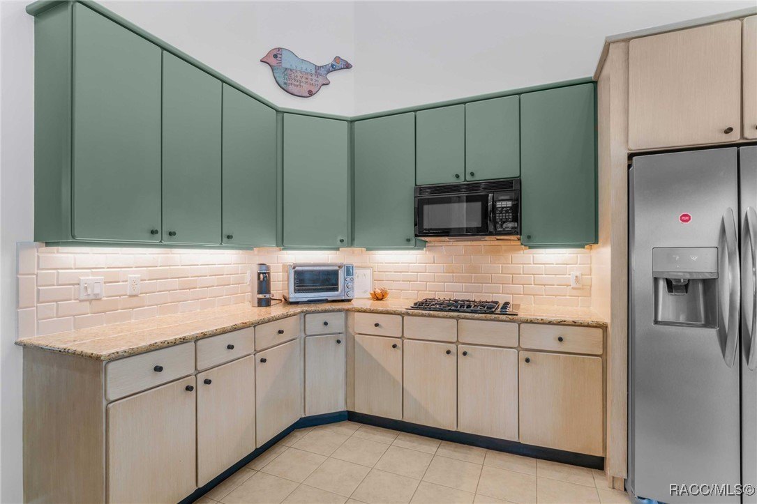 Lecanto, Florida, 34461, United States, 4 Bedrooms Bedrooms, ,3 BathroomsBathrooms,Residential,For Sale,1979266