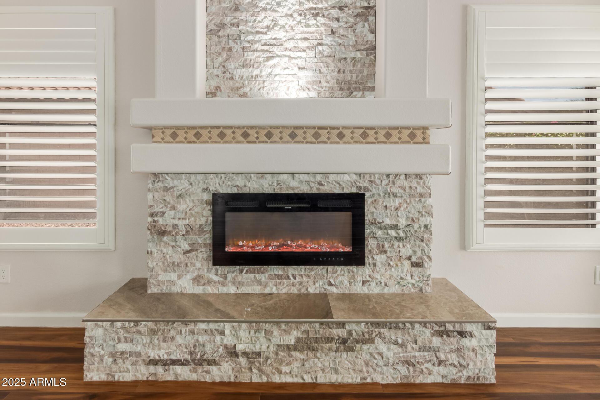 Gilbert, Arizona, 85233, United States, 4 Bedrooms Bedrooms, ,2 BathroomsBathrooms,Residential,For Sale,1983748