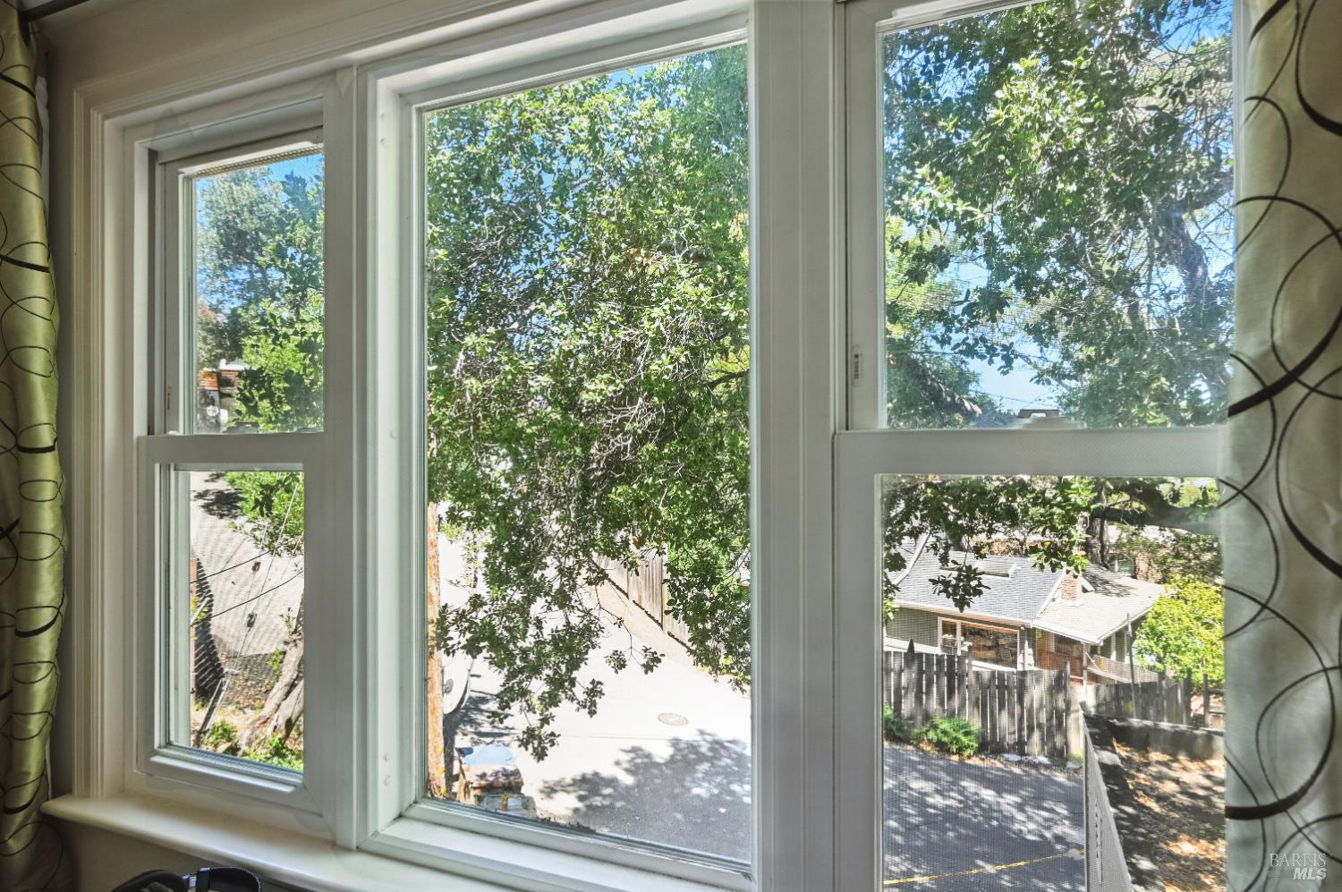 Mill Valley, California, 94941, United States, ,Residential,For Sale,1974805