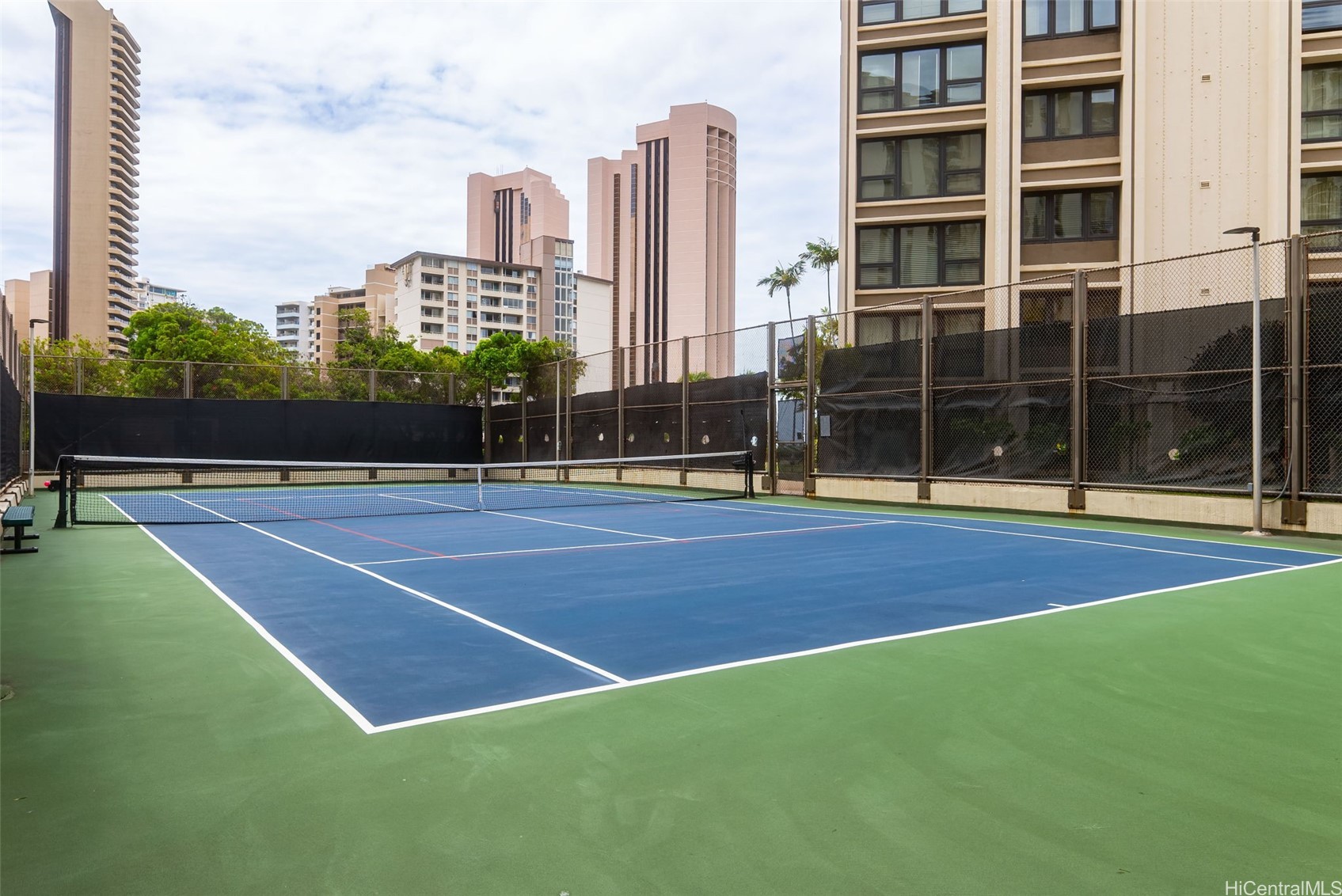 Honolulu, Hawaii, 96815, United States, 1 Bedroom Bedrooms, ,1 BathroomBathrooms,Residential,For Sale,1940342