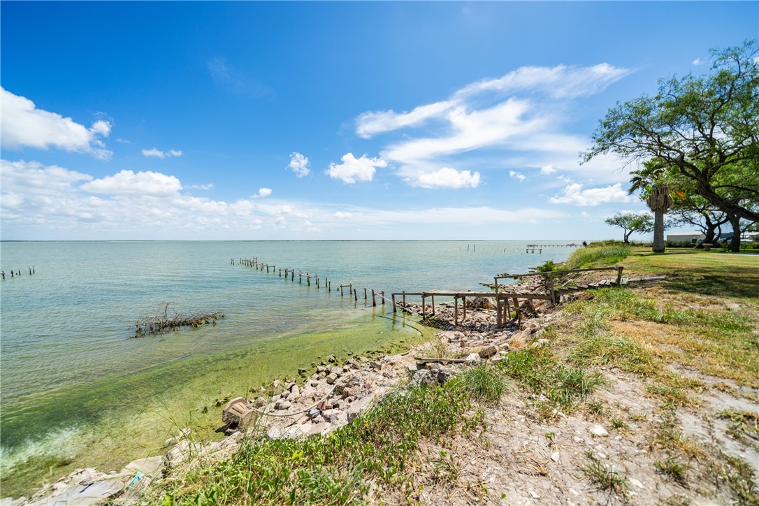 Riviera, Texas, 78379, United States, 3 Bedrooms Bedrooms, ,2 BathroomsBathrooms,Residential,For Sale,2001021