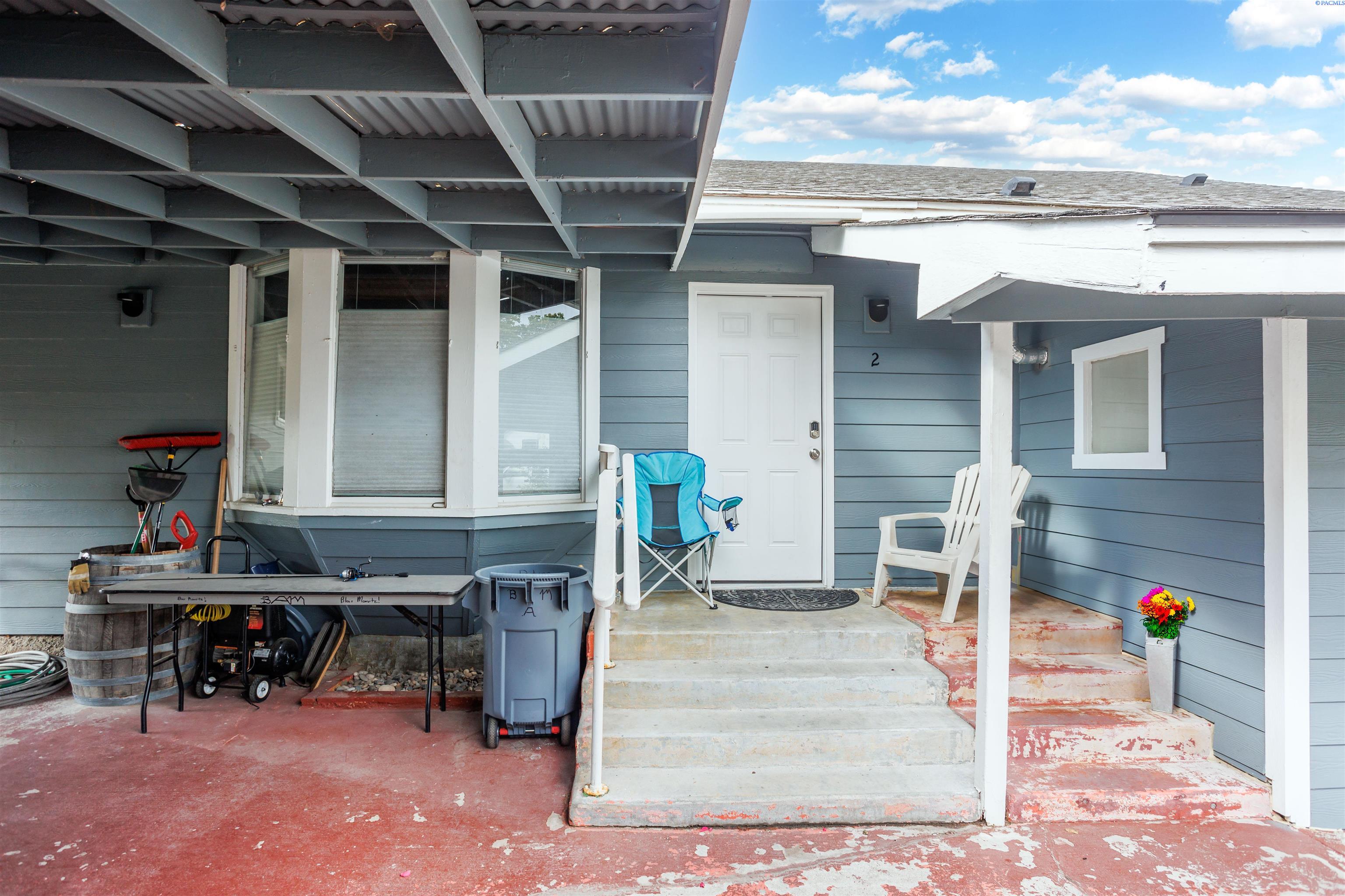 Kennewick, Washington, 99337, United States, 7 Bedrooms Bedrooms, ,Residential,For Sale,1915835