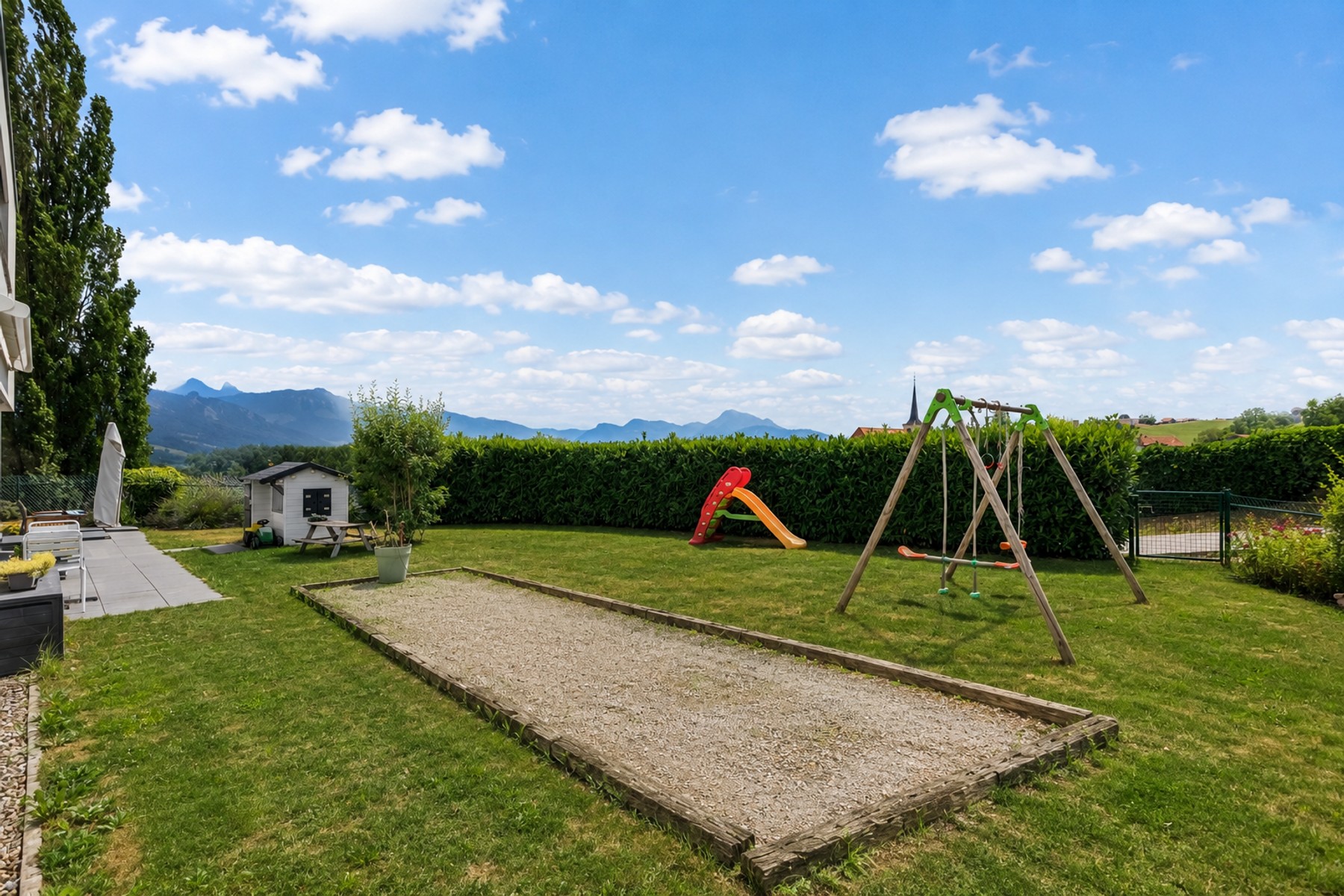  4.5-room apartment with a private garden and breathtaking views of Moléson - 物件實景