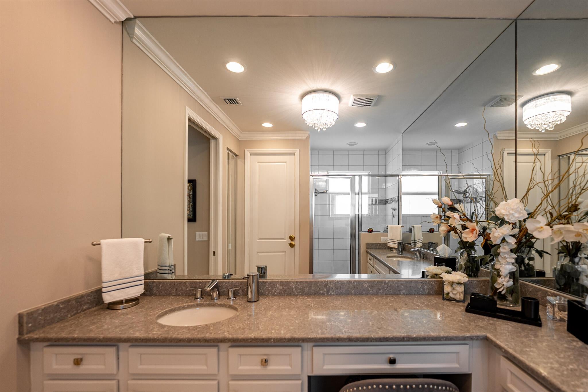 Port St Lucie, Florida, 34987, United States, 2 Bedrooms Bedrooms, ,2 BathroomsBathrooms,Residential,For Sale,1943609