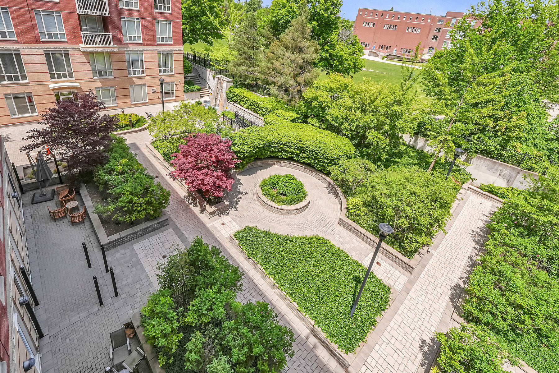  Lawrence Park on Rosewell - 物件實景