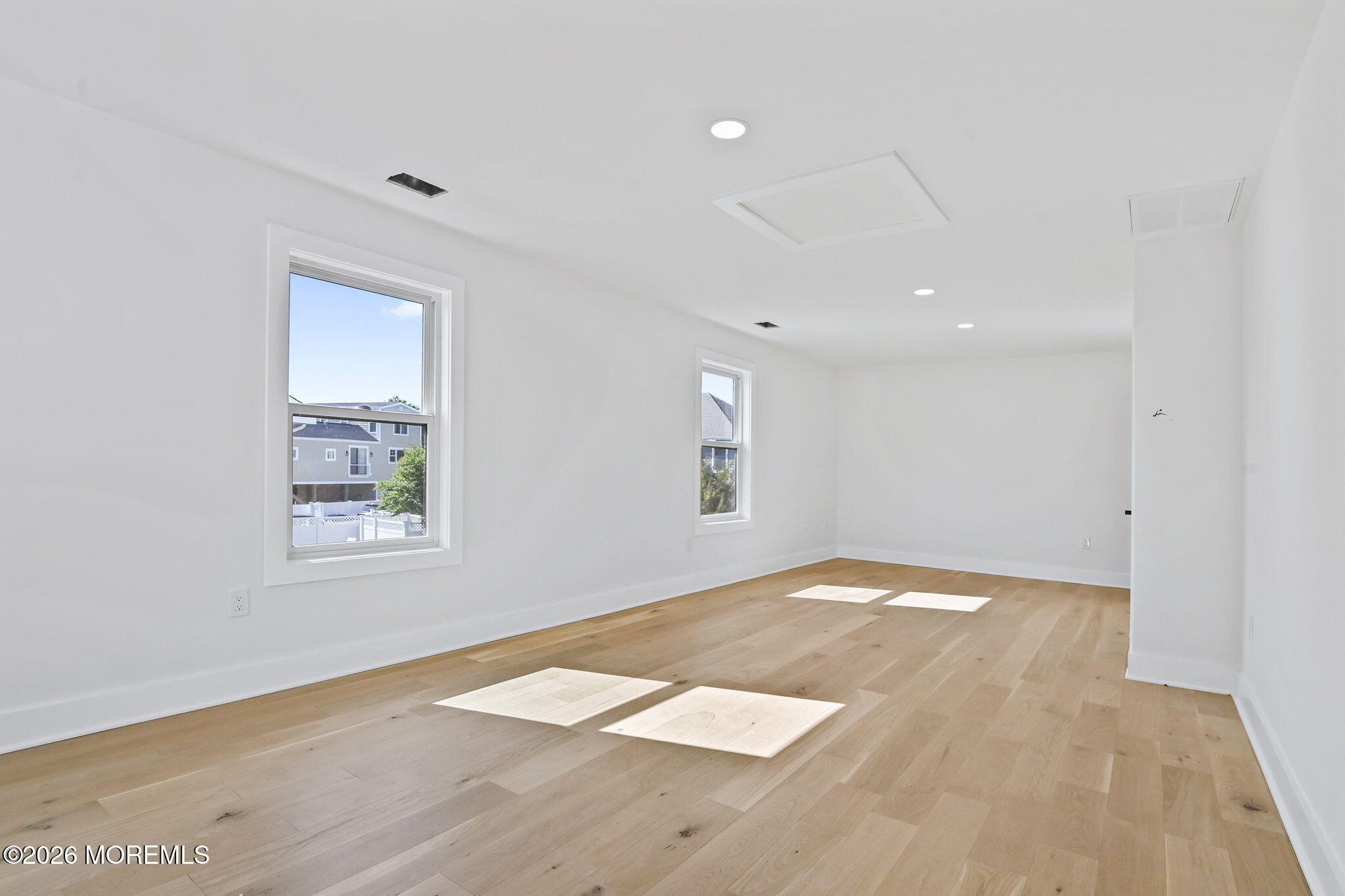 Point Pleasant, New Jersey, 08742, United States, 6 Bedrooms Bedrooms, ,5 BathroomsBathrooms,Residential,For Sale,2048997