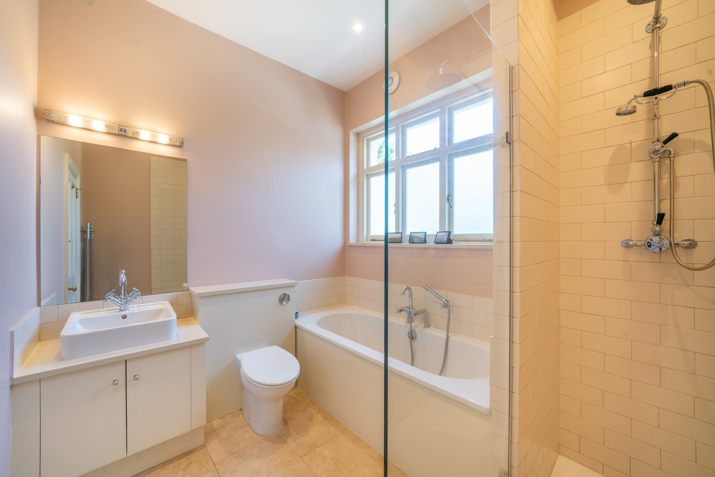  A Beautifully Renovated Wimbledon Family House - 物件實景