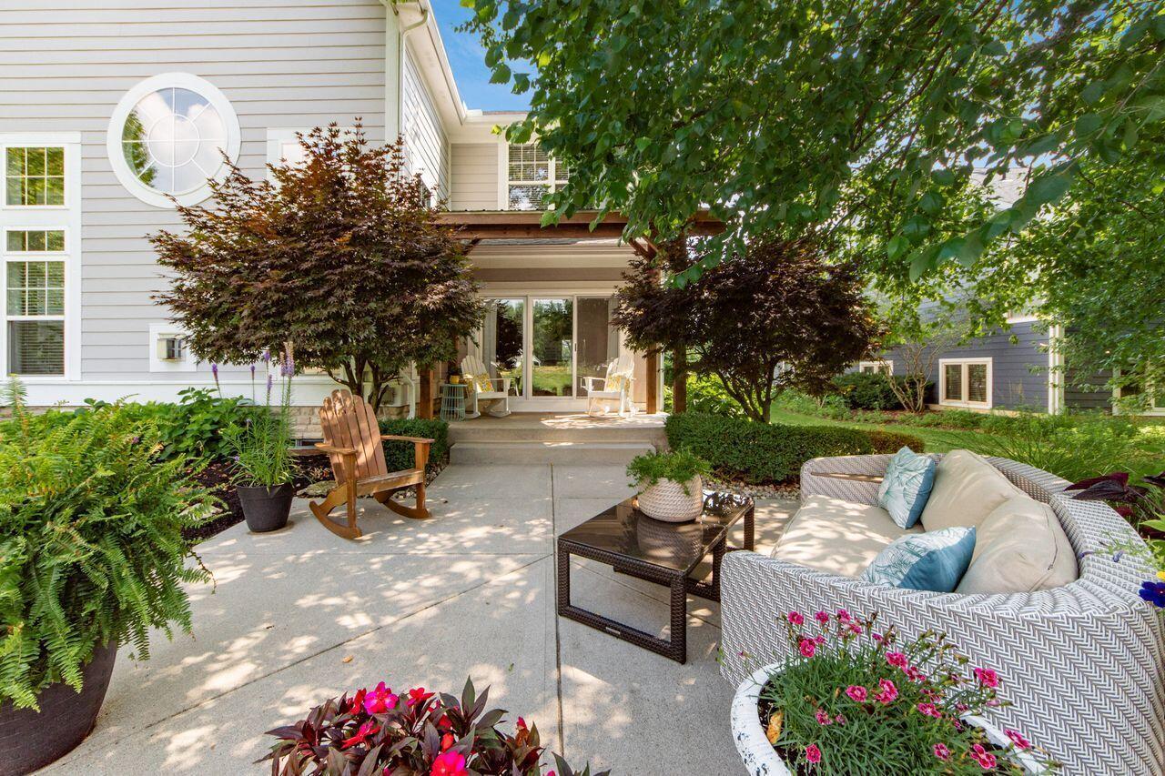 Galena, Ohio, 43021, United States, 4 Bedrooms Bedrooms, ,4 BathroomsBathrooms,Residential,For Sale,1995560