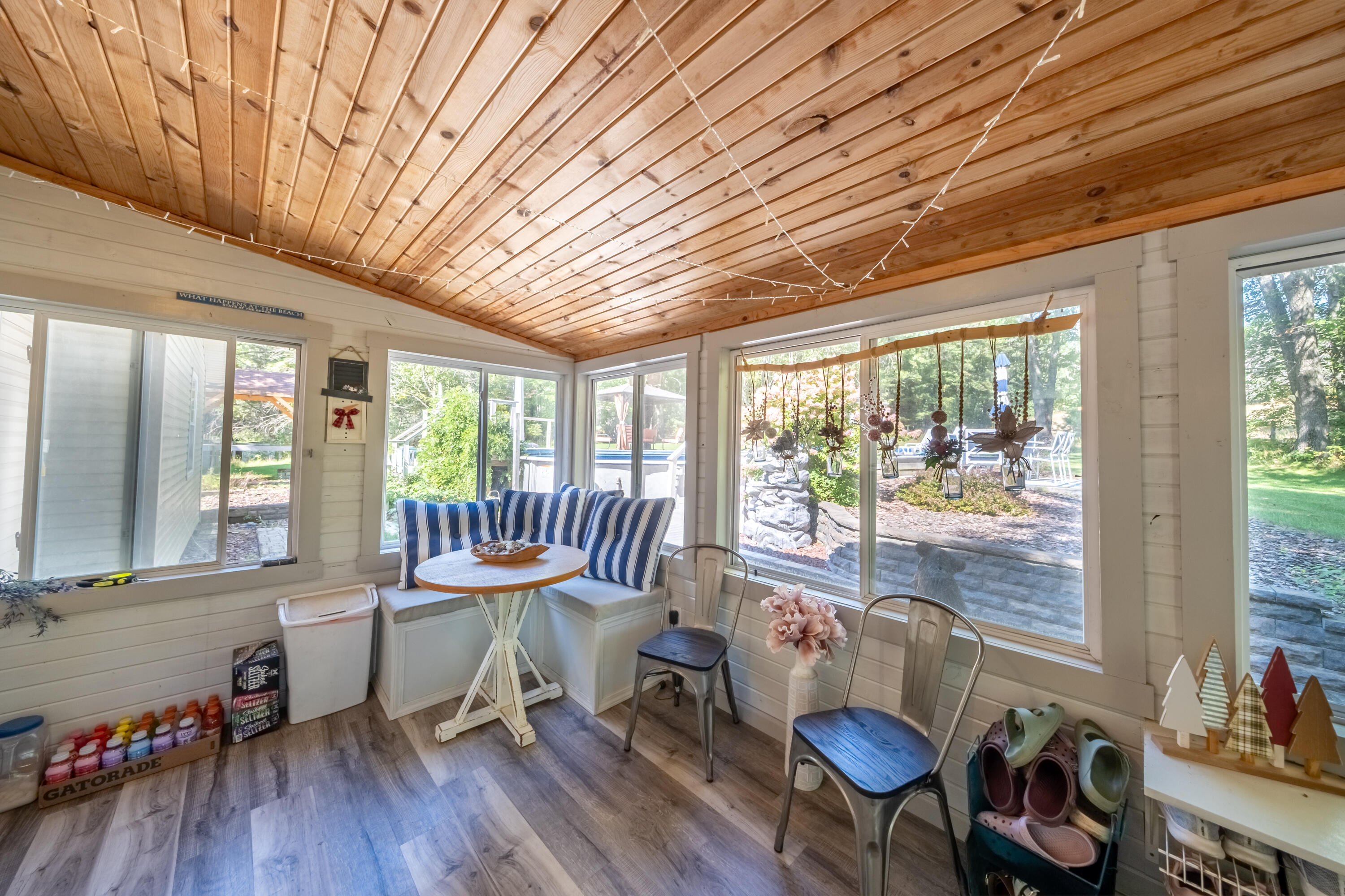 Big Rapids, Michigan, 49307, United States, 3 Bedrooms Bedrooms, ,2 BathroomsBathrooms,Residential,For Sale,1951282